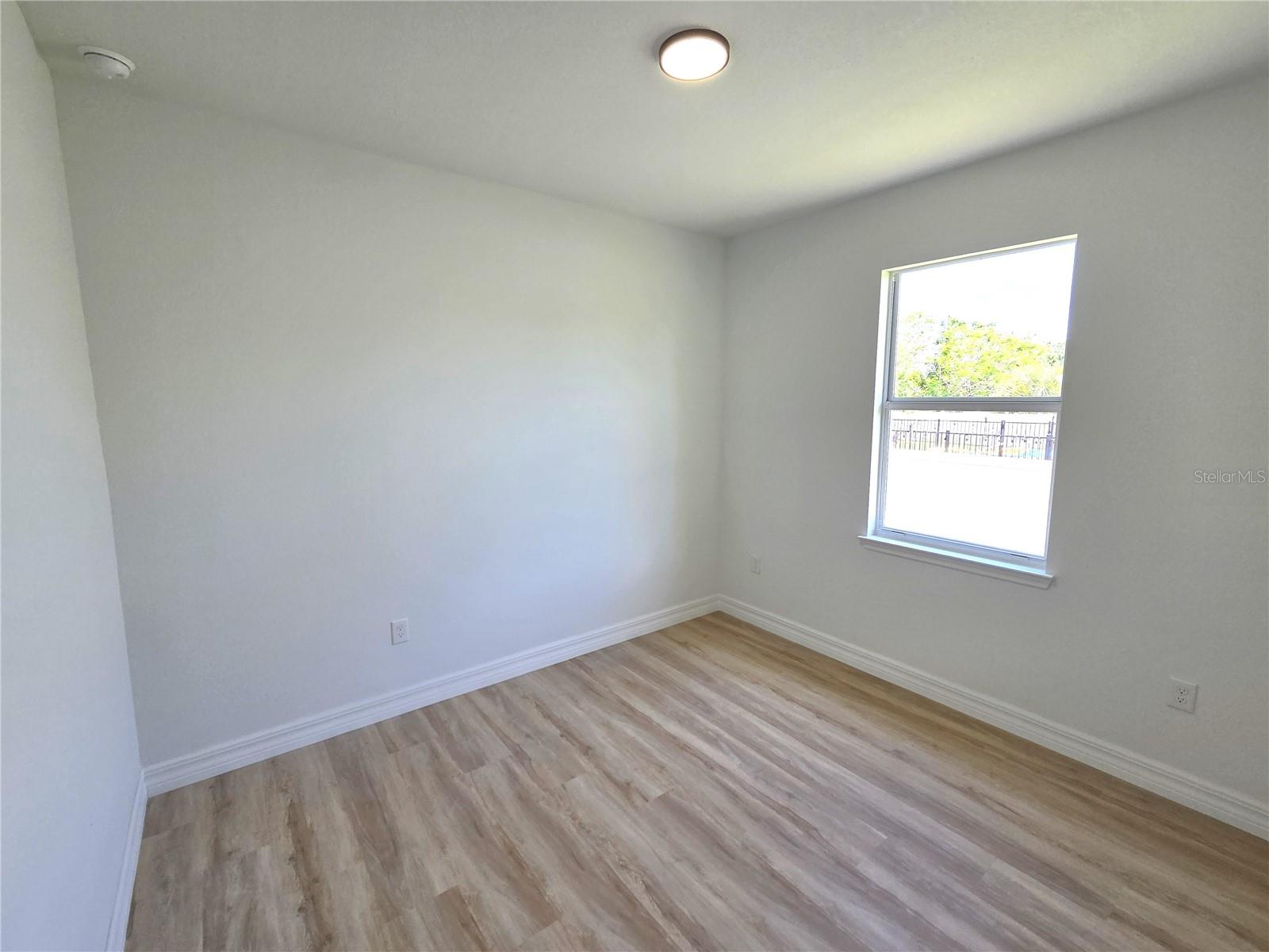 142 FITZSIMONS ST, PORT CHARLOTTE, FL, 33954