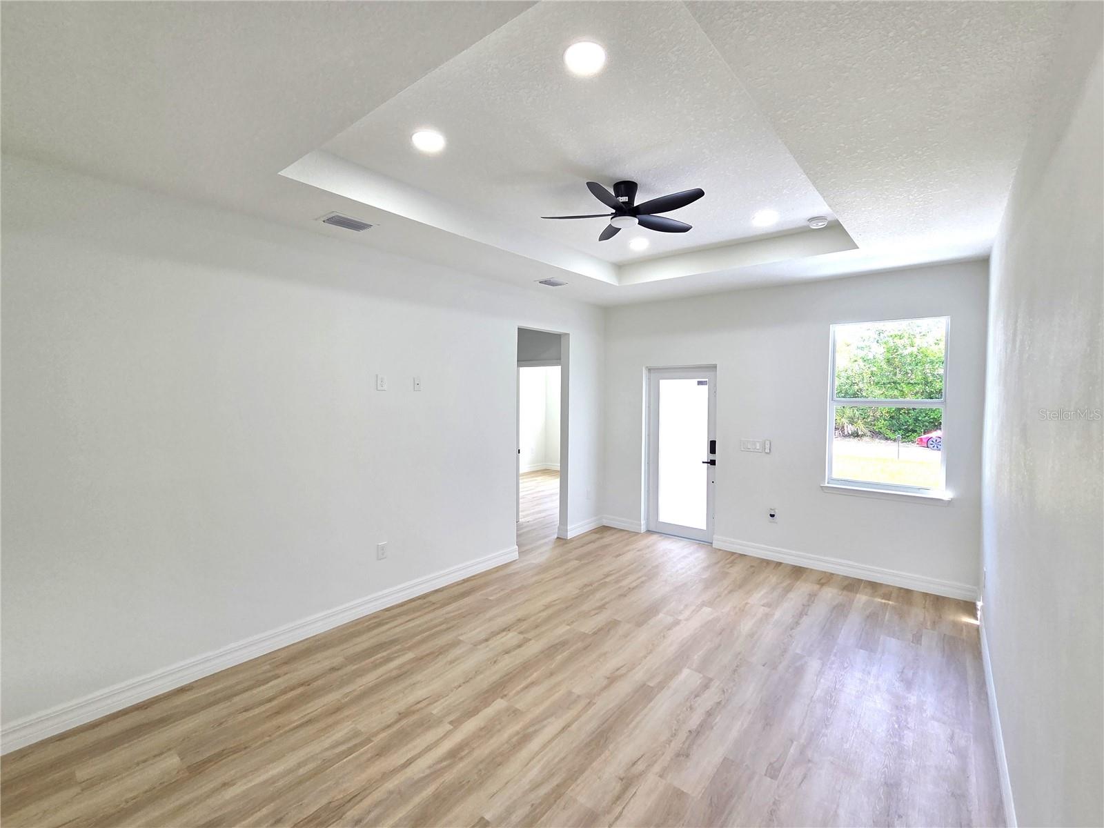 142 FITZSIMONS ST, PORT CHARLOTTE, FL, 33954