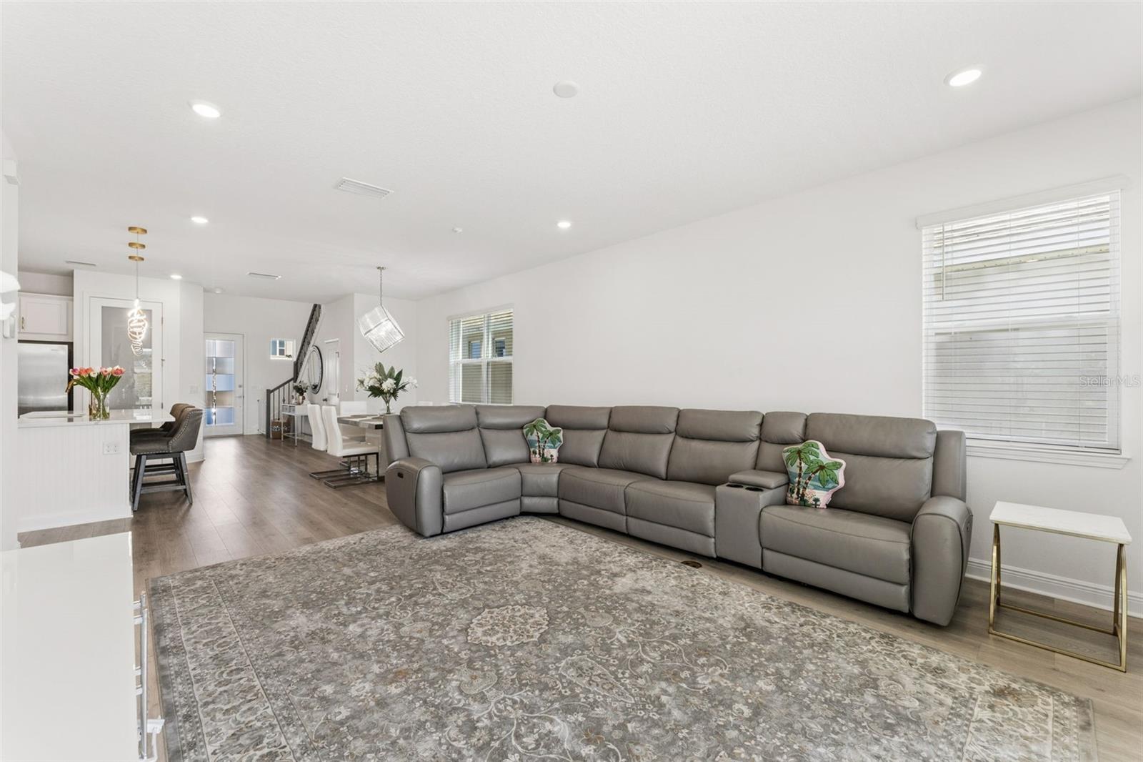 1952 SUNSHINE PEAK DR, MINNEOLA, FL, 34715