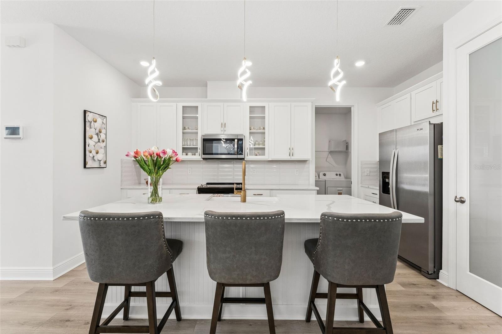 1952 SUNSHINE PEAK DR, MINNEOLA, FL, 34715