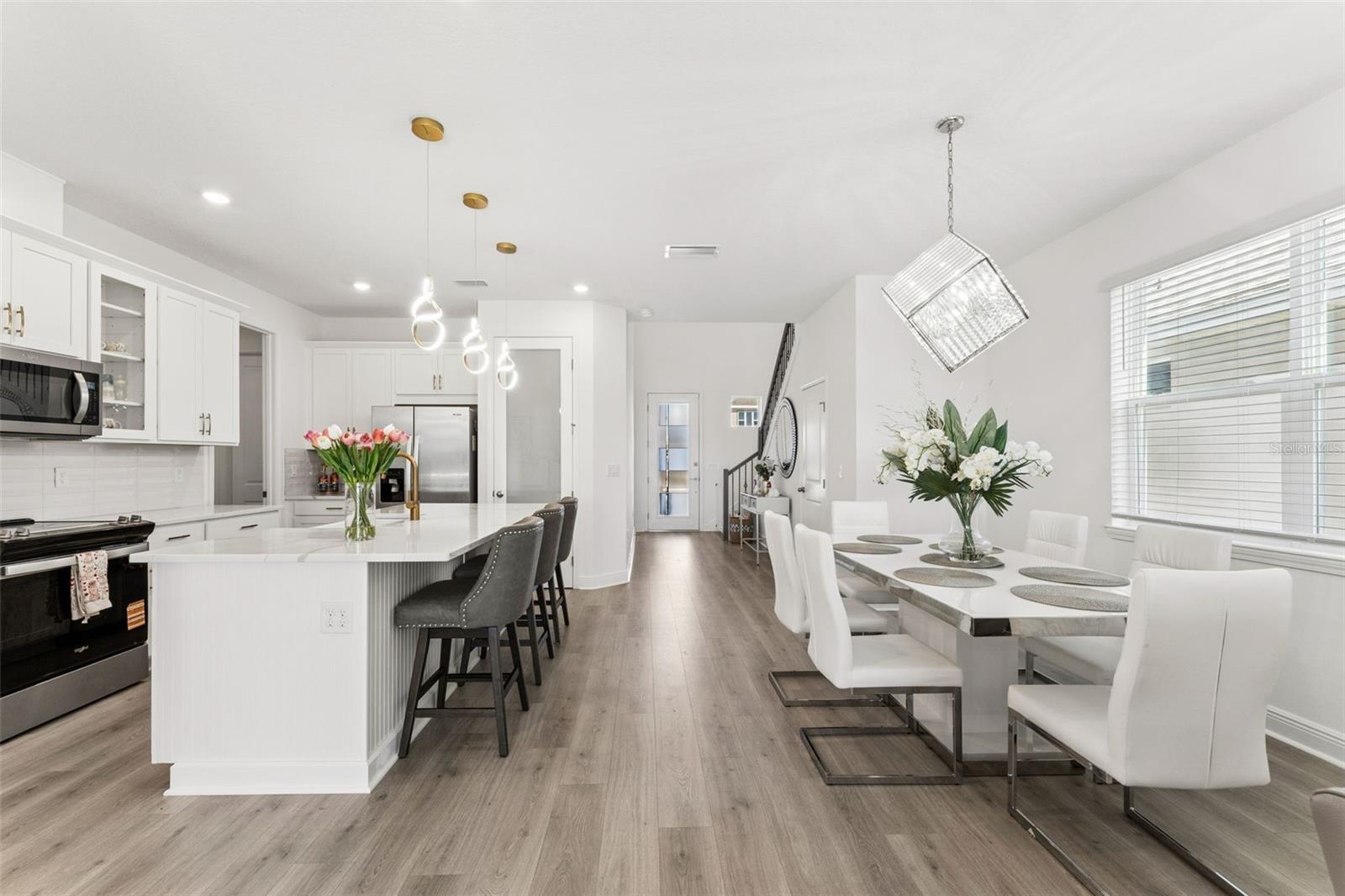 1952 SUNSHINE PEAK DR, MINNEOLA, FL, 34715