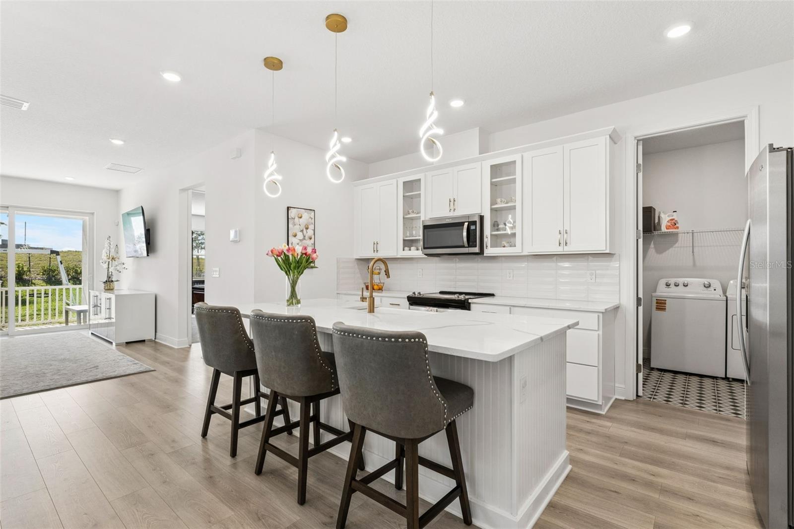 1952 SUNSHINE PEAK DR, MINNEOLA, FL, 34715