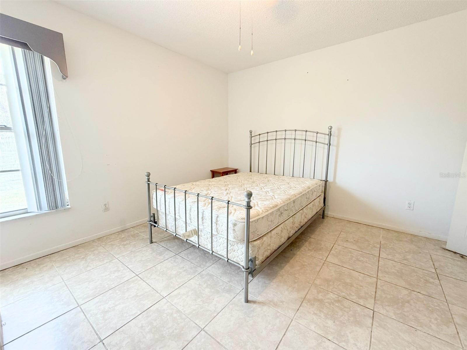 10537 LINGER LN, ORLANDO, FL, 32821