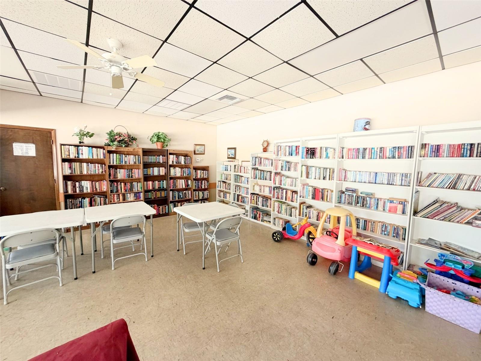 10537 LINGER LN, ORLANDO, FL, 32821