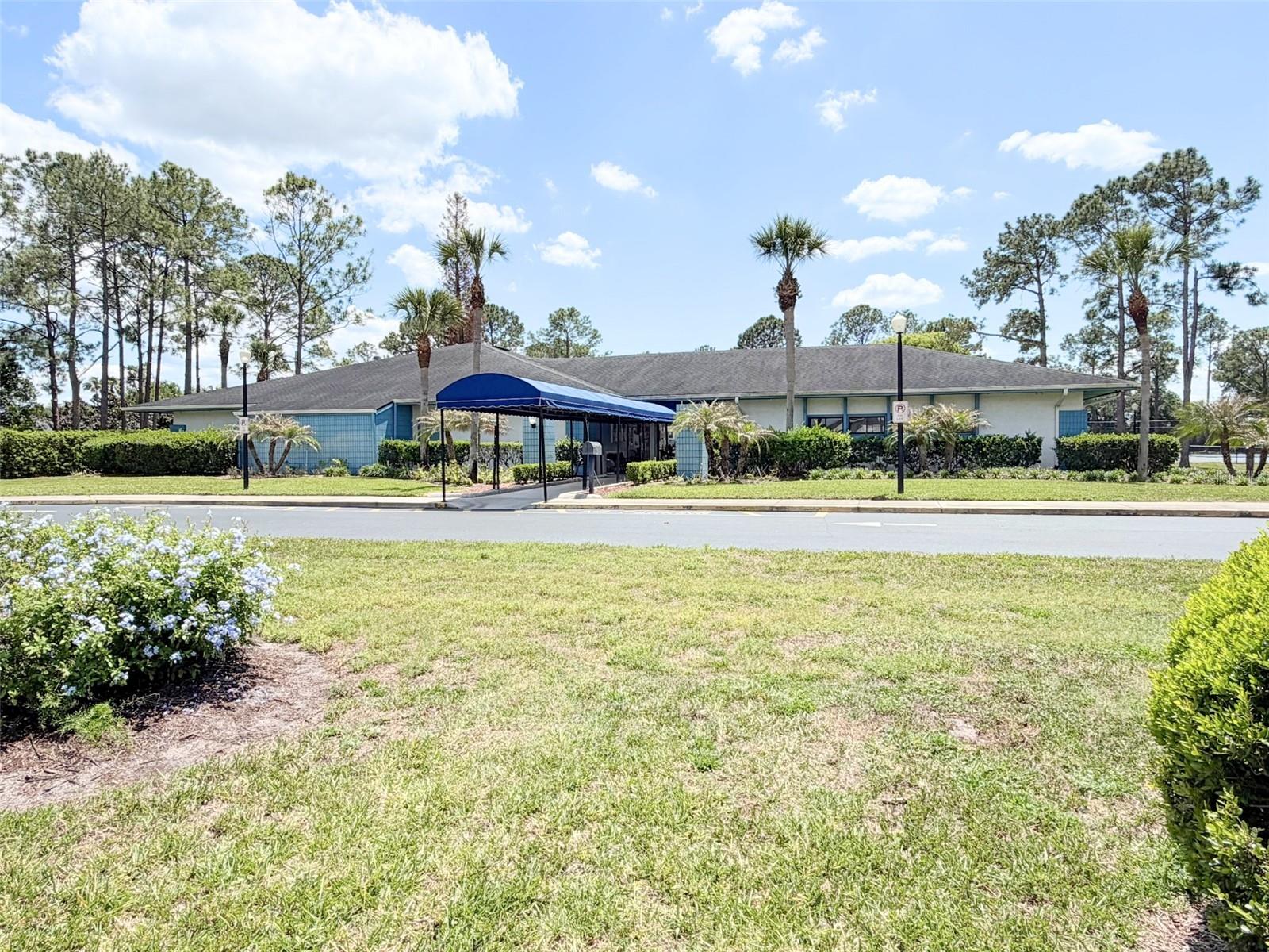 10537 LINGER LN, ORLANDO, FL, 32821