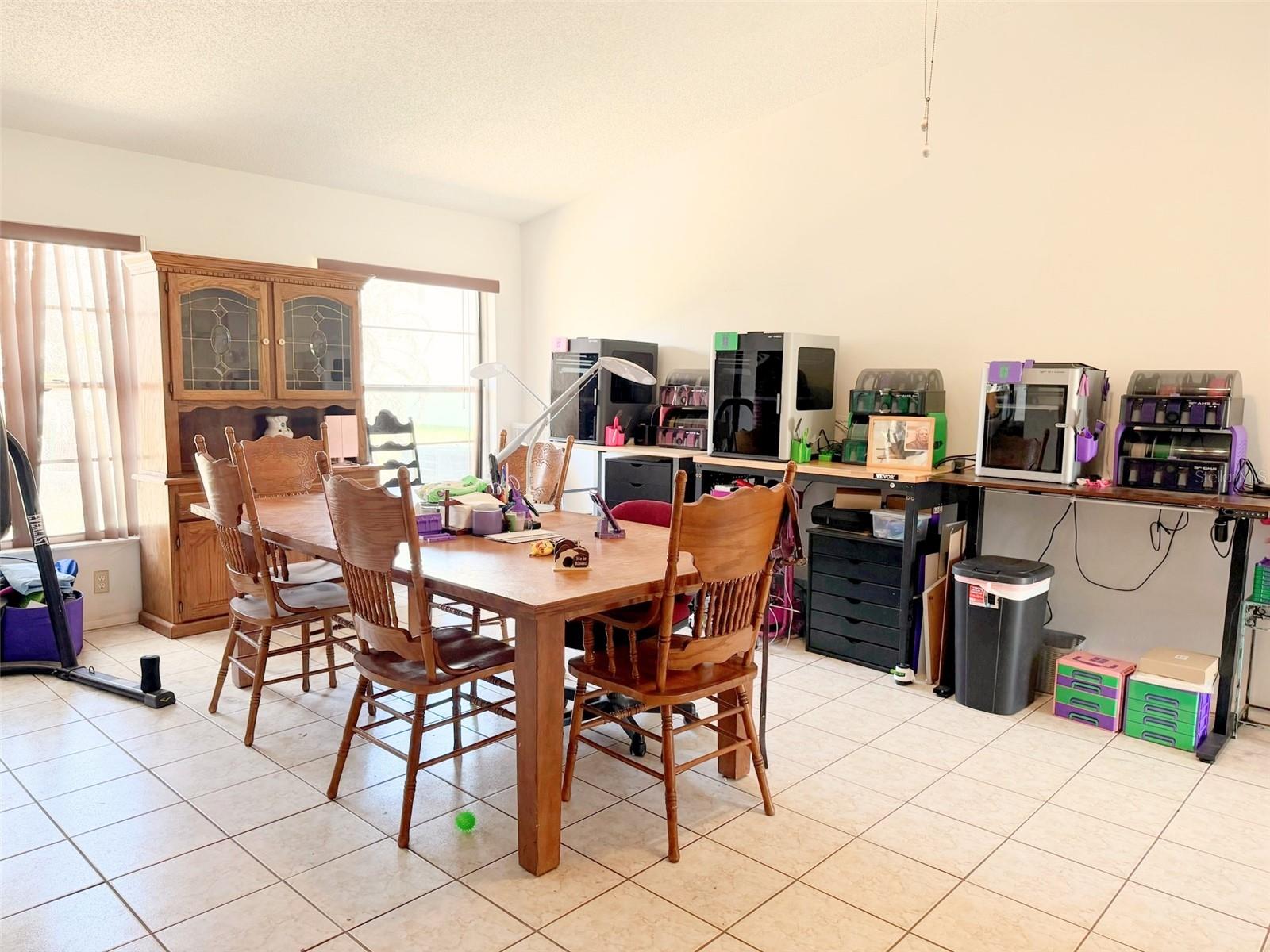 10537 LINGER LN, ORLANDO, FL, 32821