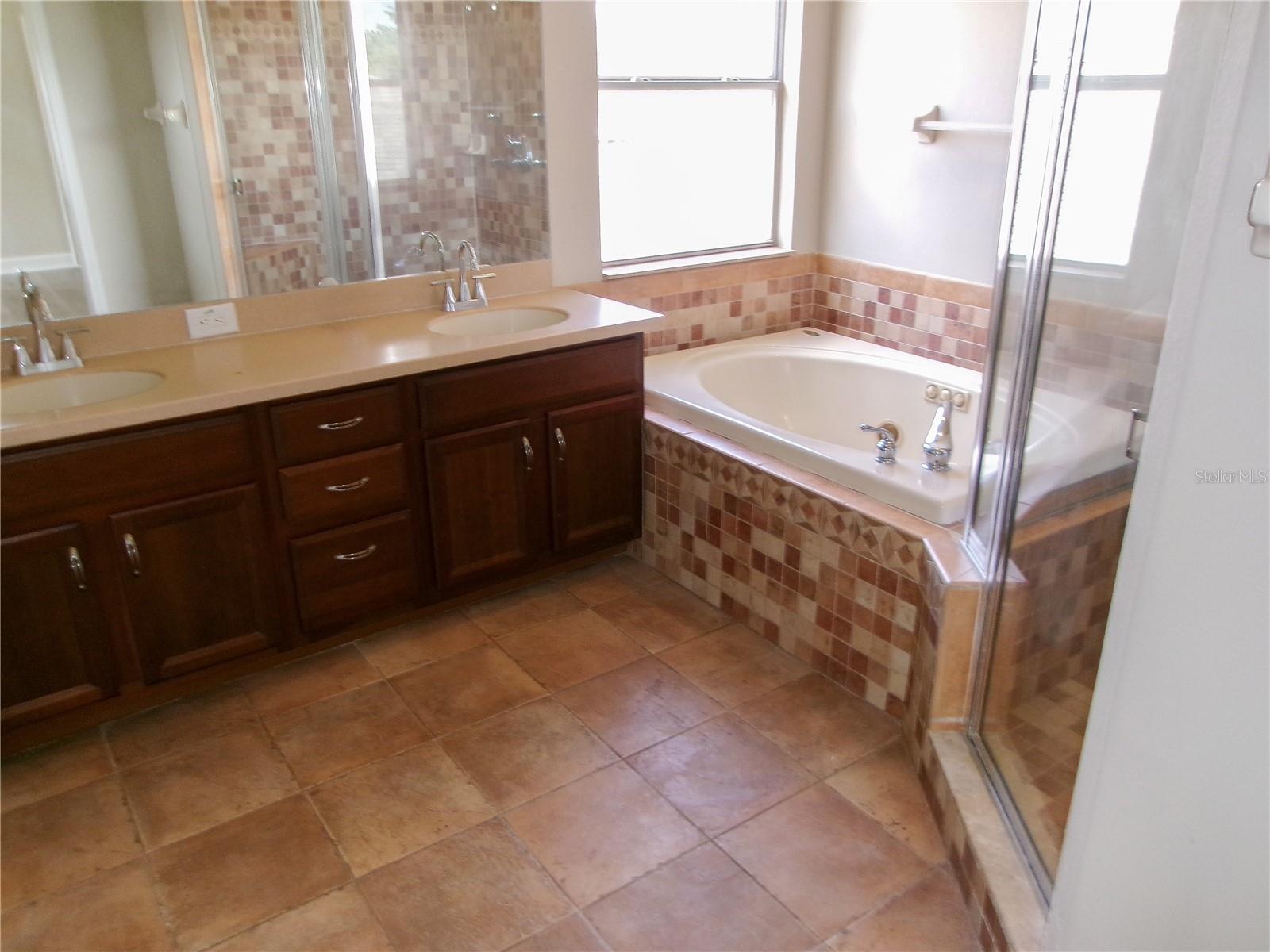 11314 OYSTER BAY CIR, NEW PORT RICHEY, FL, 34654