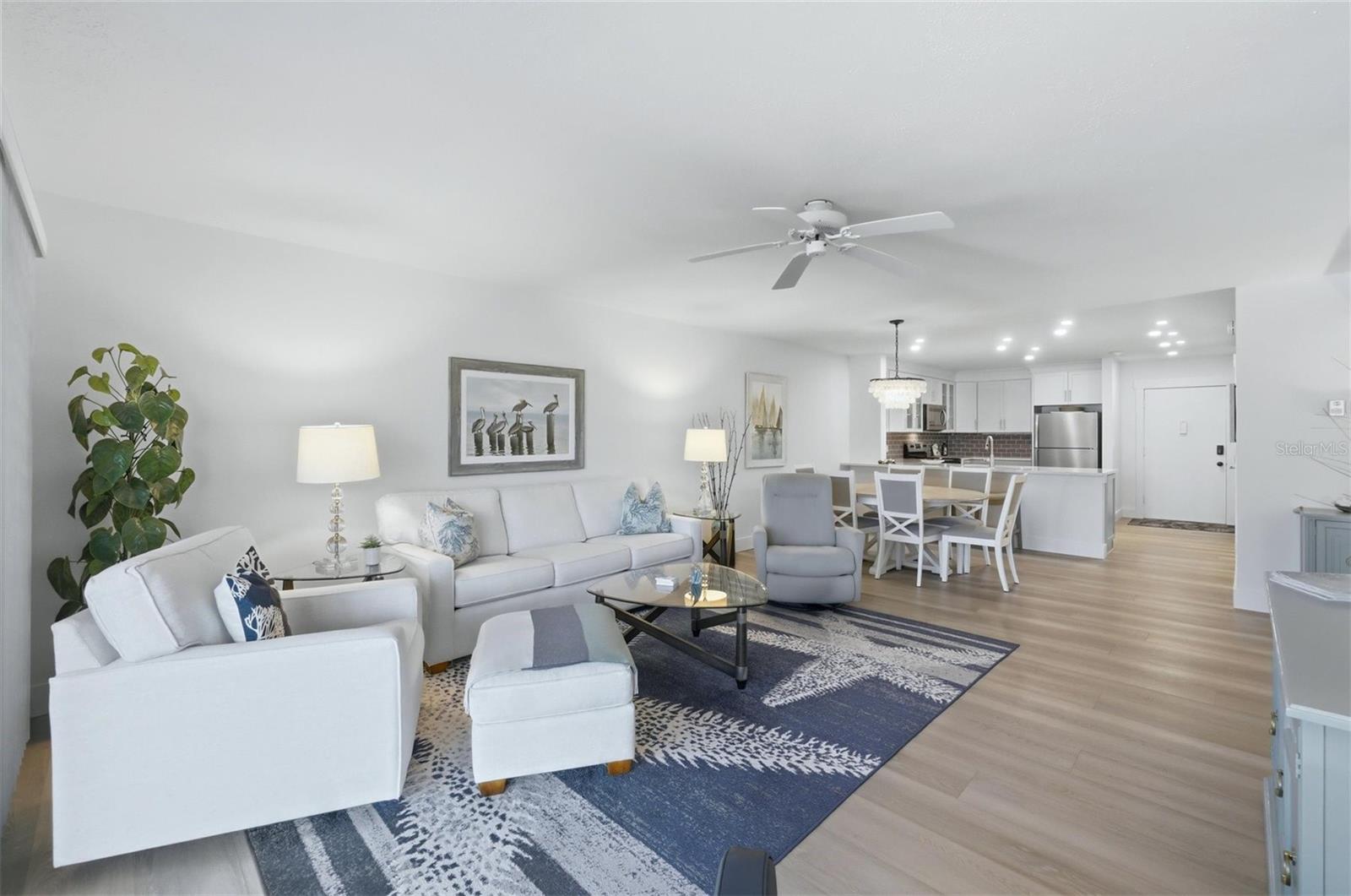 2100 BENJAMIN FRANKLIN DR #205, SARASOTA, FL, 34236