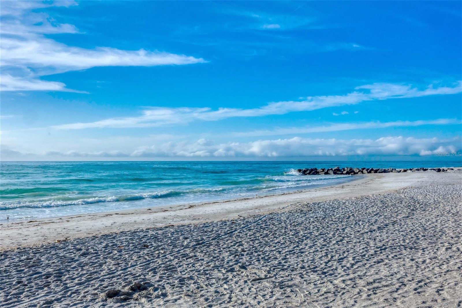 2100 BENJAMIN FRANKLIN DR #205, SARASOTA, FL, 34236