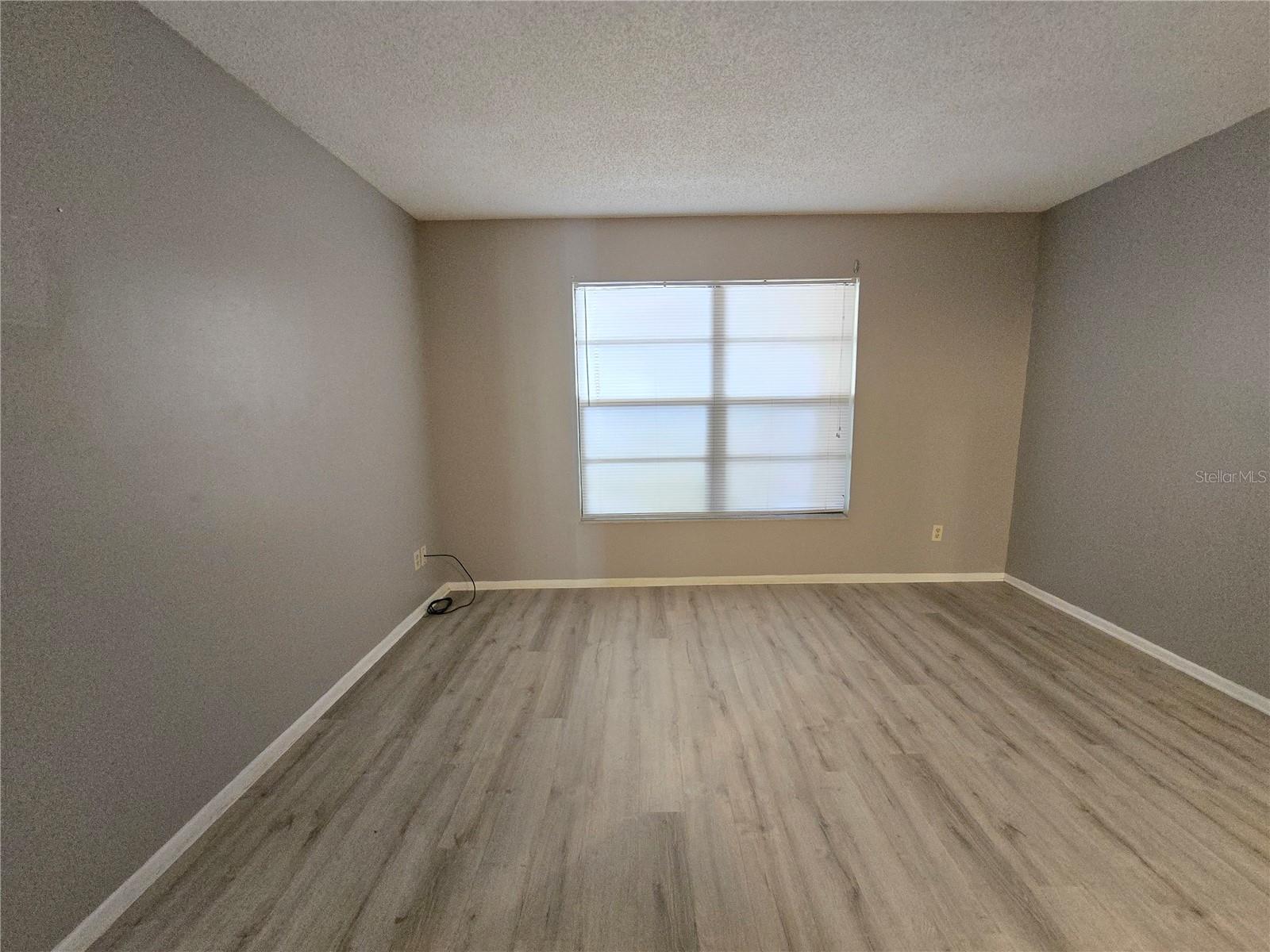 7838 NIAGARA AVE #305, TAMPA, FL, 33617