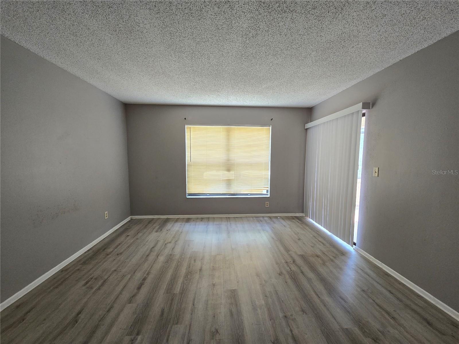 7838 NIAGARA AVE #305, TAMPA, FL, 33617