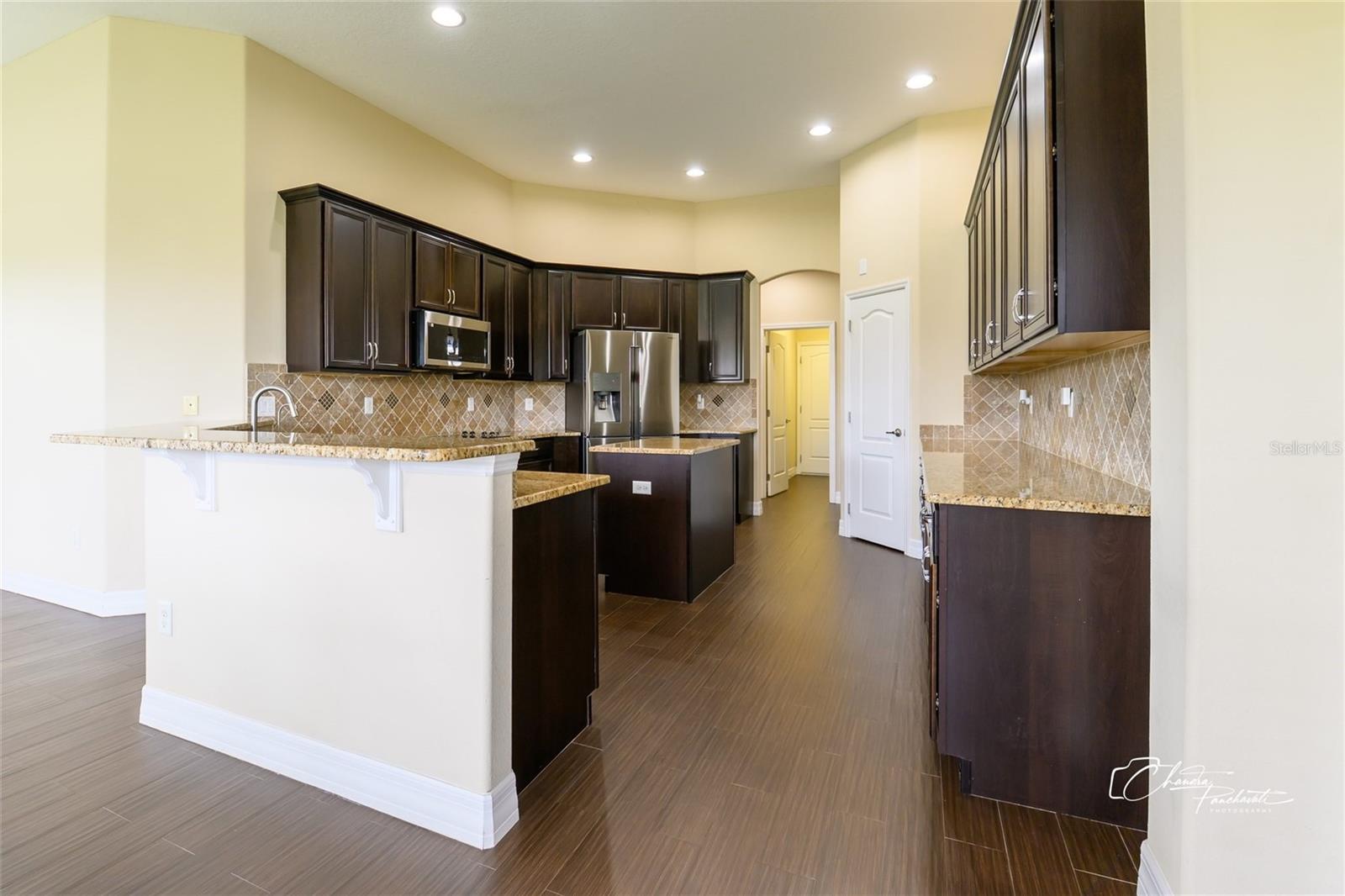 19305 YELLOW CLOVER DR, TAMPA, FL, 33647