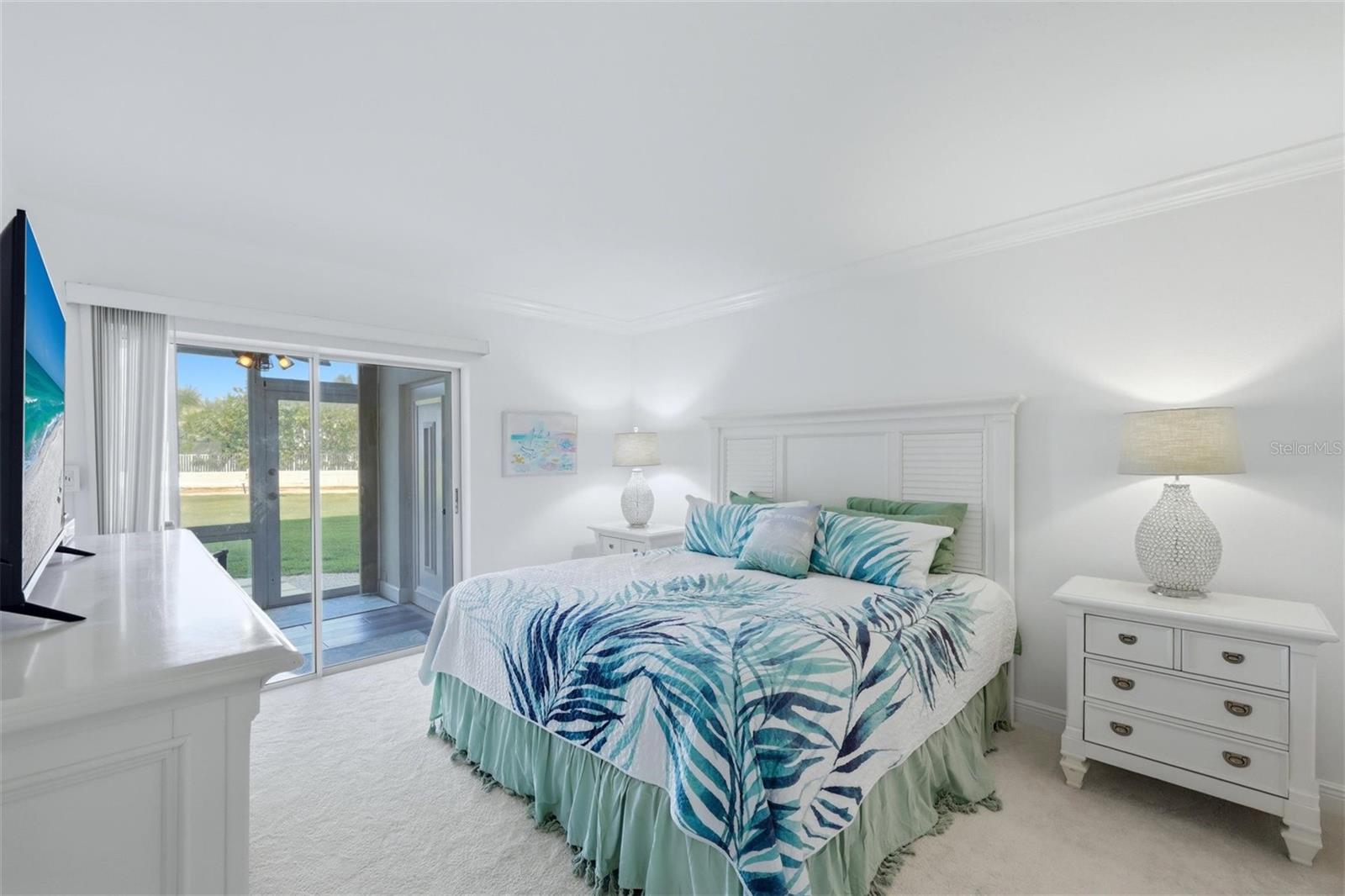 2110 BENJAMIN FRANKLIN DR #104, SARASOTA, FL, 34236