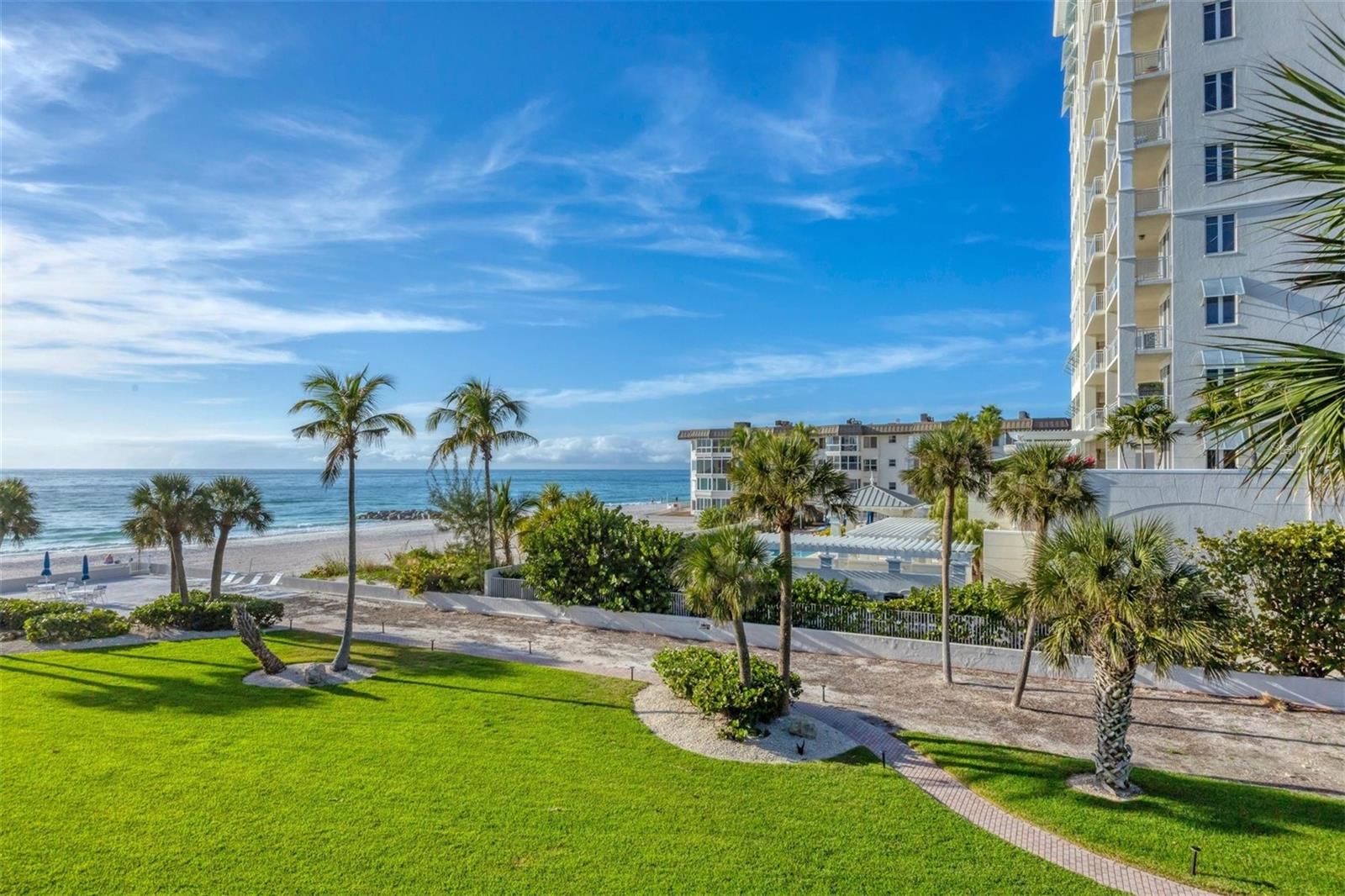 2110 BENJAMIN FRANKLIN DR #104, SARASOTA, FL, 34236