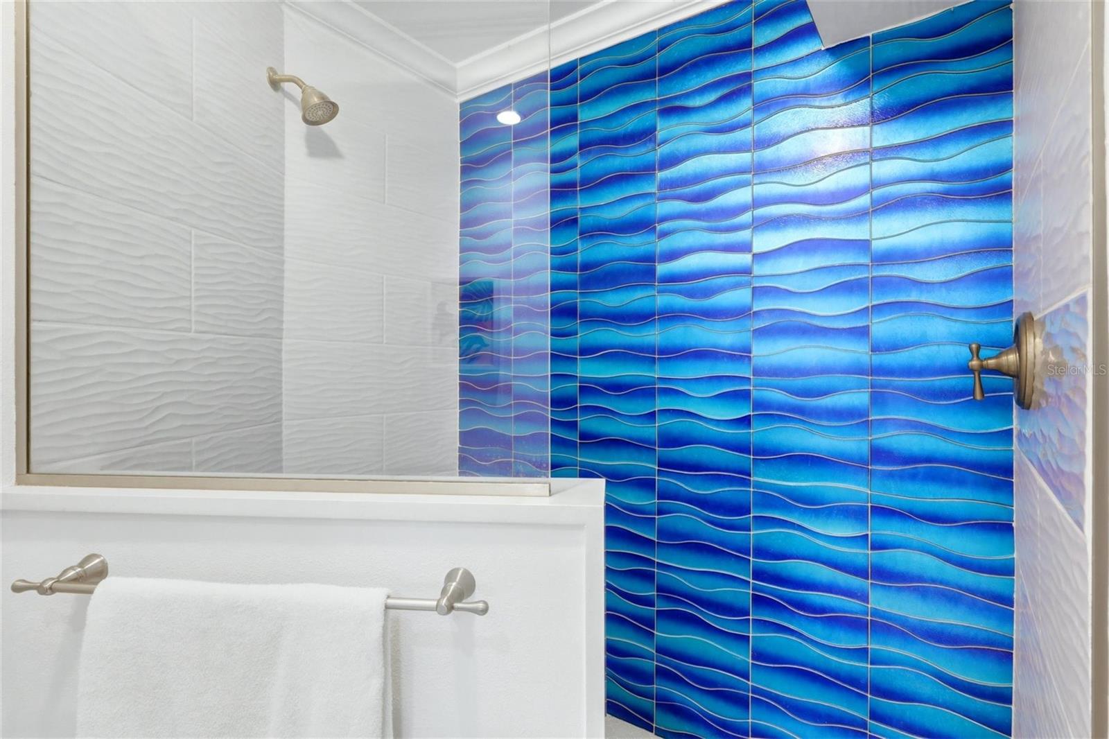 2110 BENJAMIN FRANKLIN DR #104, SARASOTA, FL, 34236