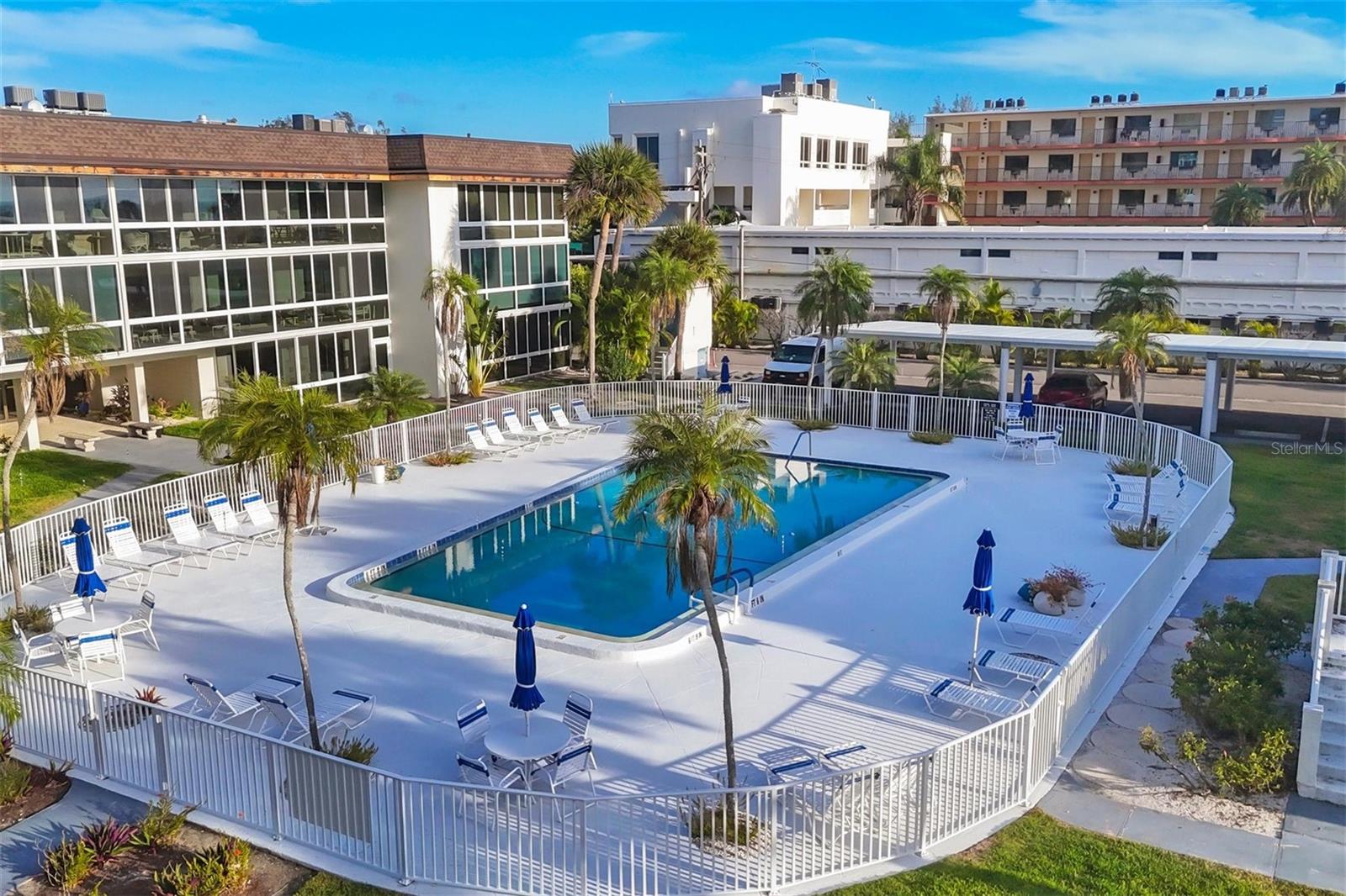 2110 BENJAMIN FRANKLIN DR #104, SARASOTA, FL, 34236