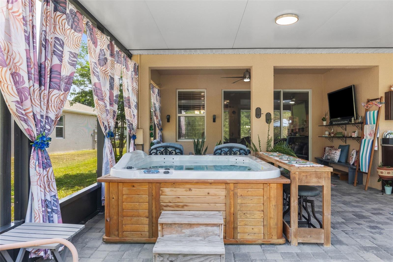 12421 EASTPOINTE DR, DADE CITY, FL, 33525