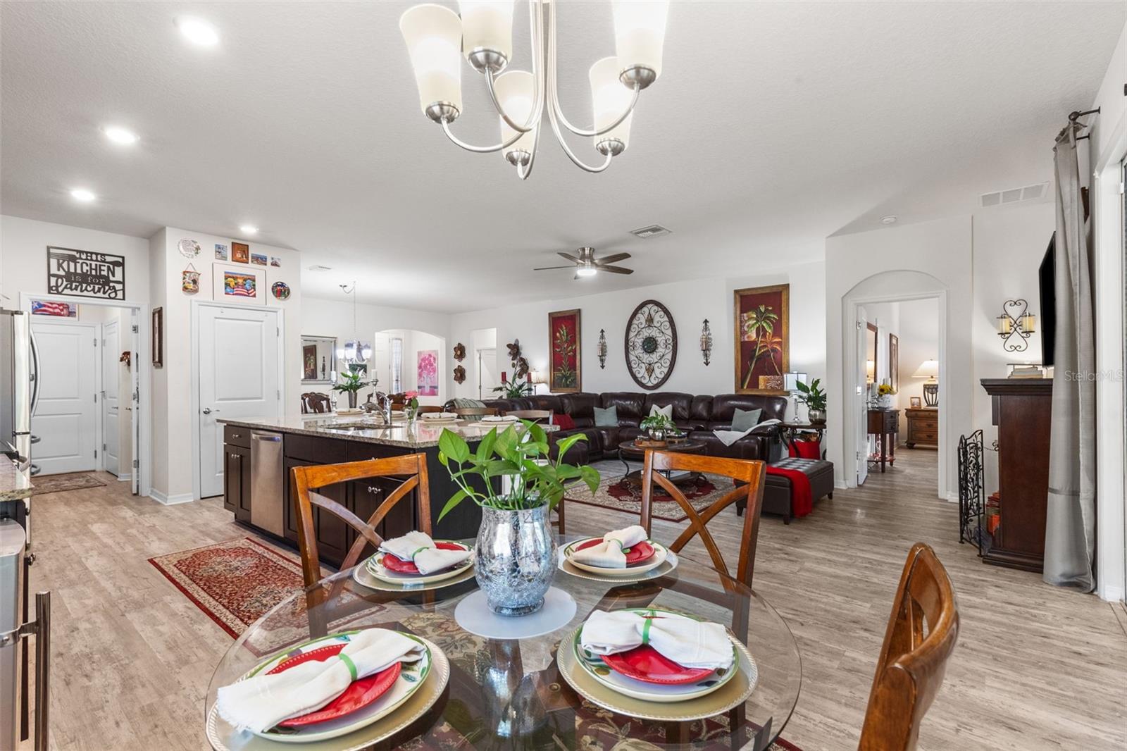 12421 EASTPOINTE DR, DADE CITY, FL, 33525