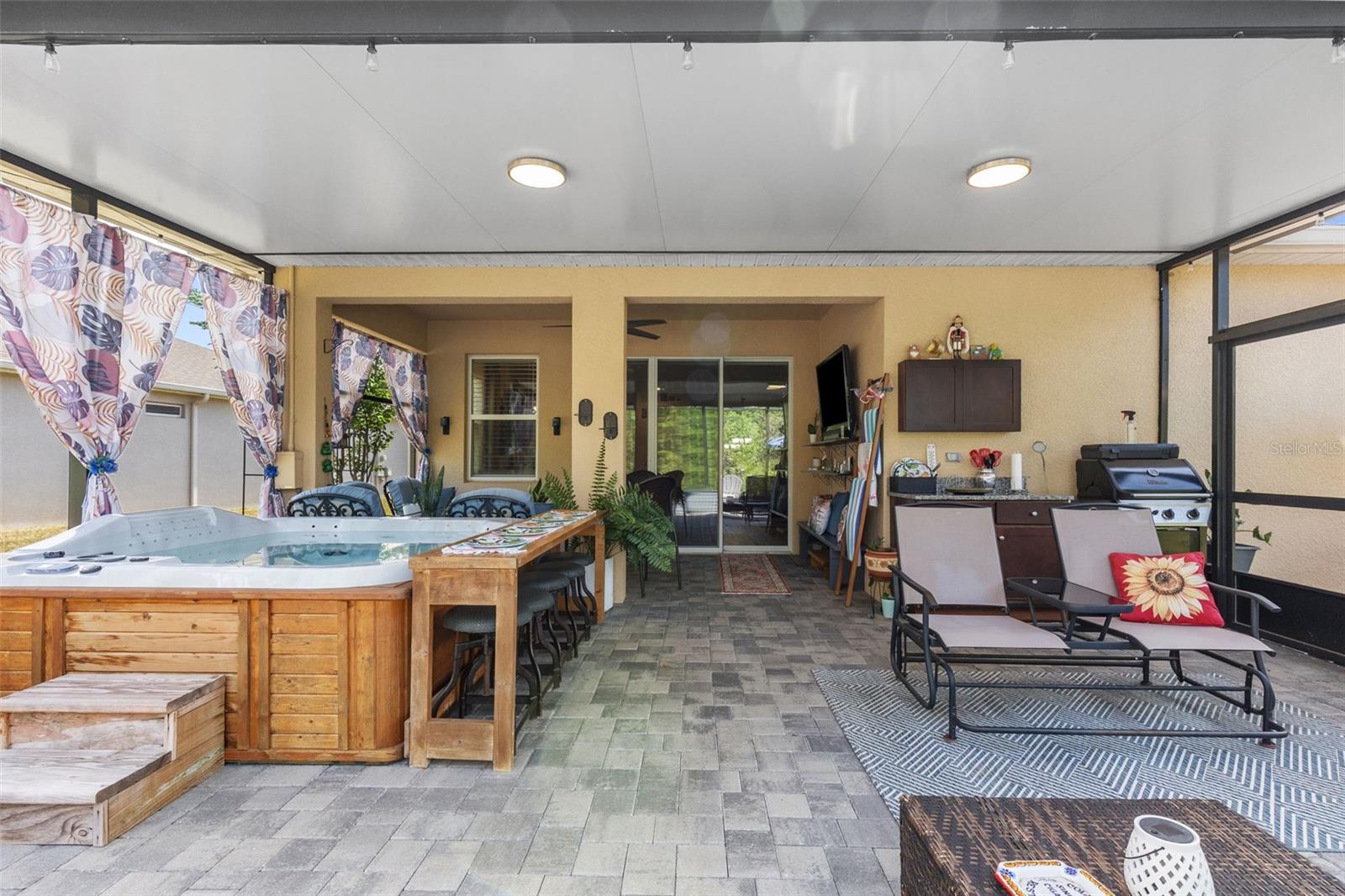 12421 EASTPOINTE DR, DADE CITY, FL, 33525