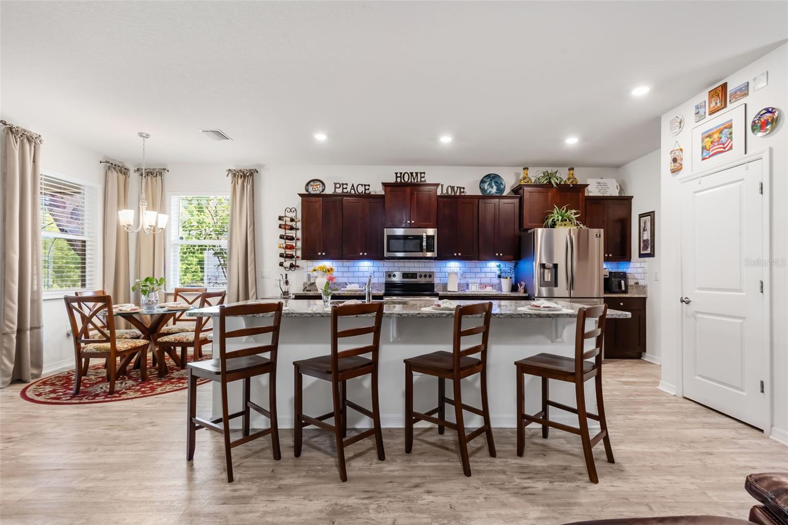 12421 EASTPOINTE DR, DADE CITY, FL, 33525
