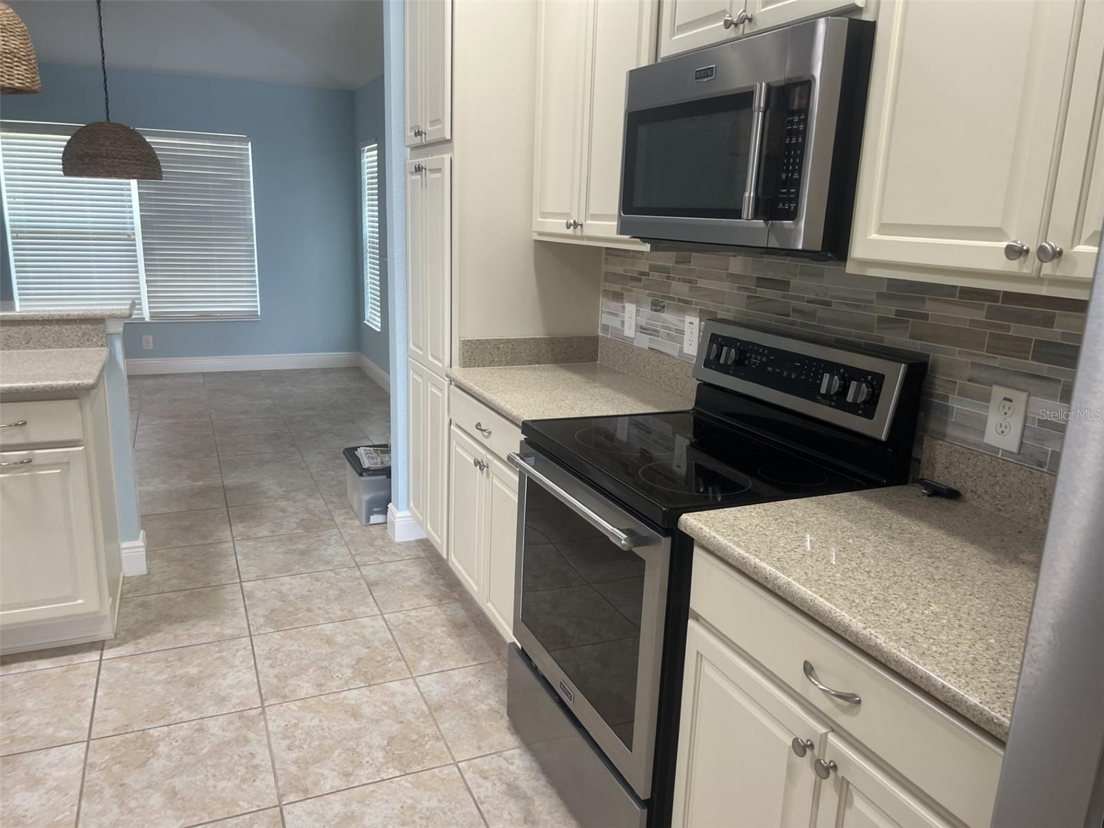 4986 BELTED KINGFISHER DR, OXFORD, FL, 34484