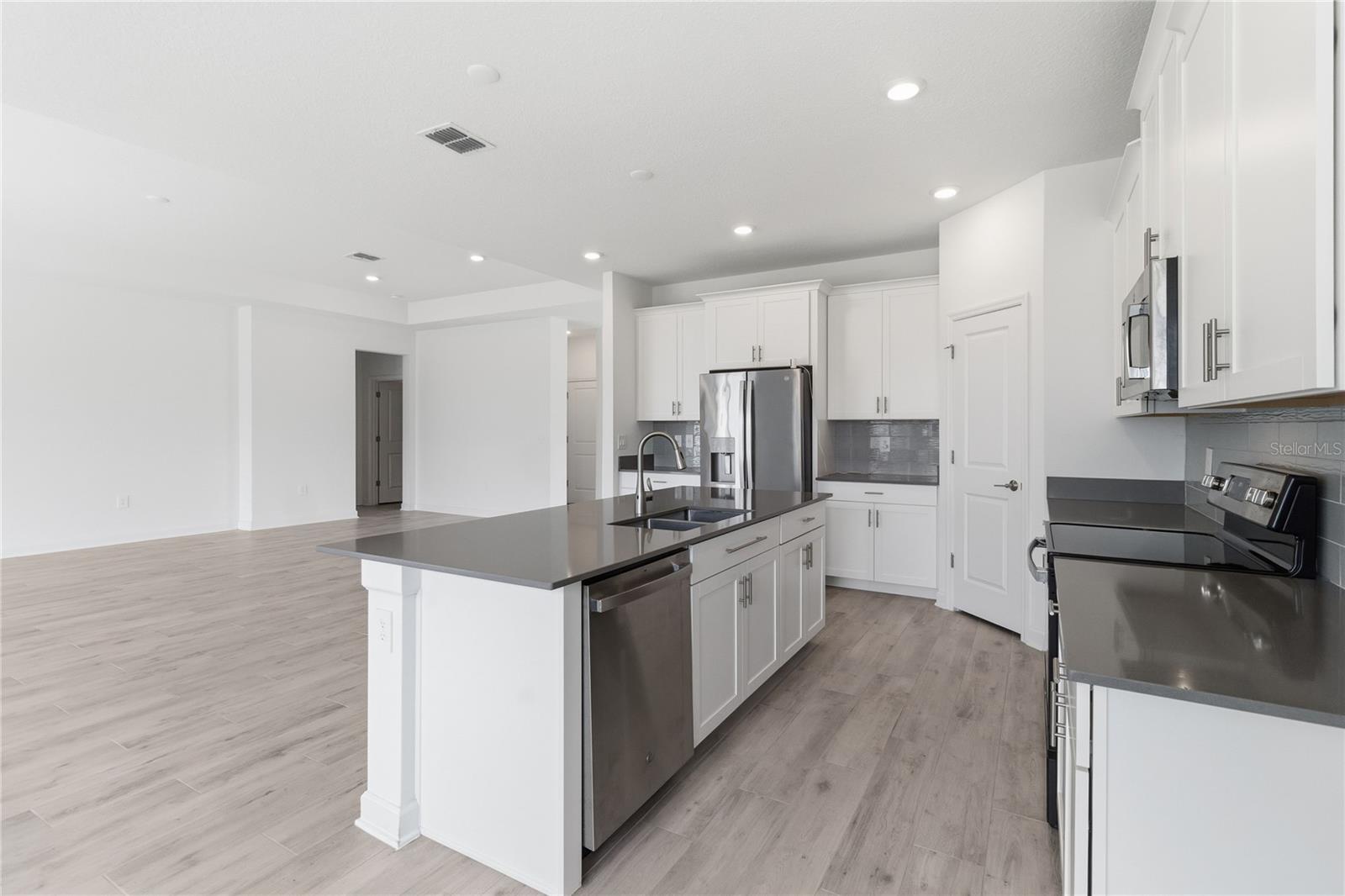 3000 ELLA WAY, ST CLOUD, FL, 34771