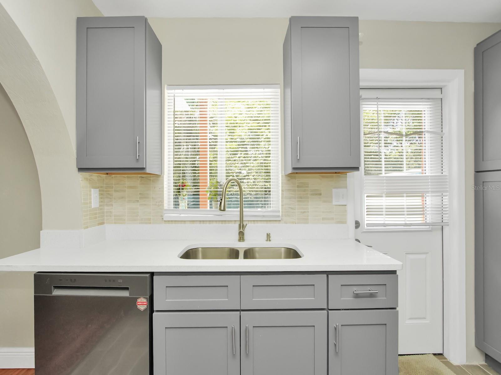 600 S MONTGOMERY AVE, DELAND, FL, 32720