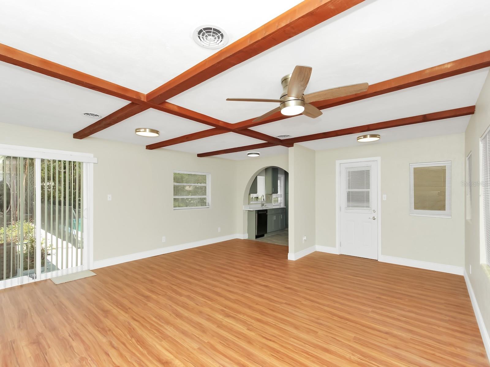 600 S MONTGOMERY AVE, DELAND, FL, 32720