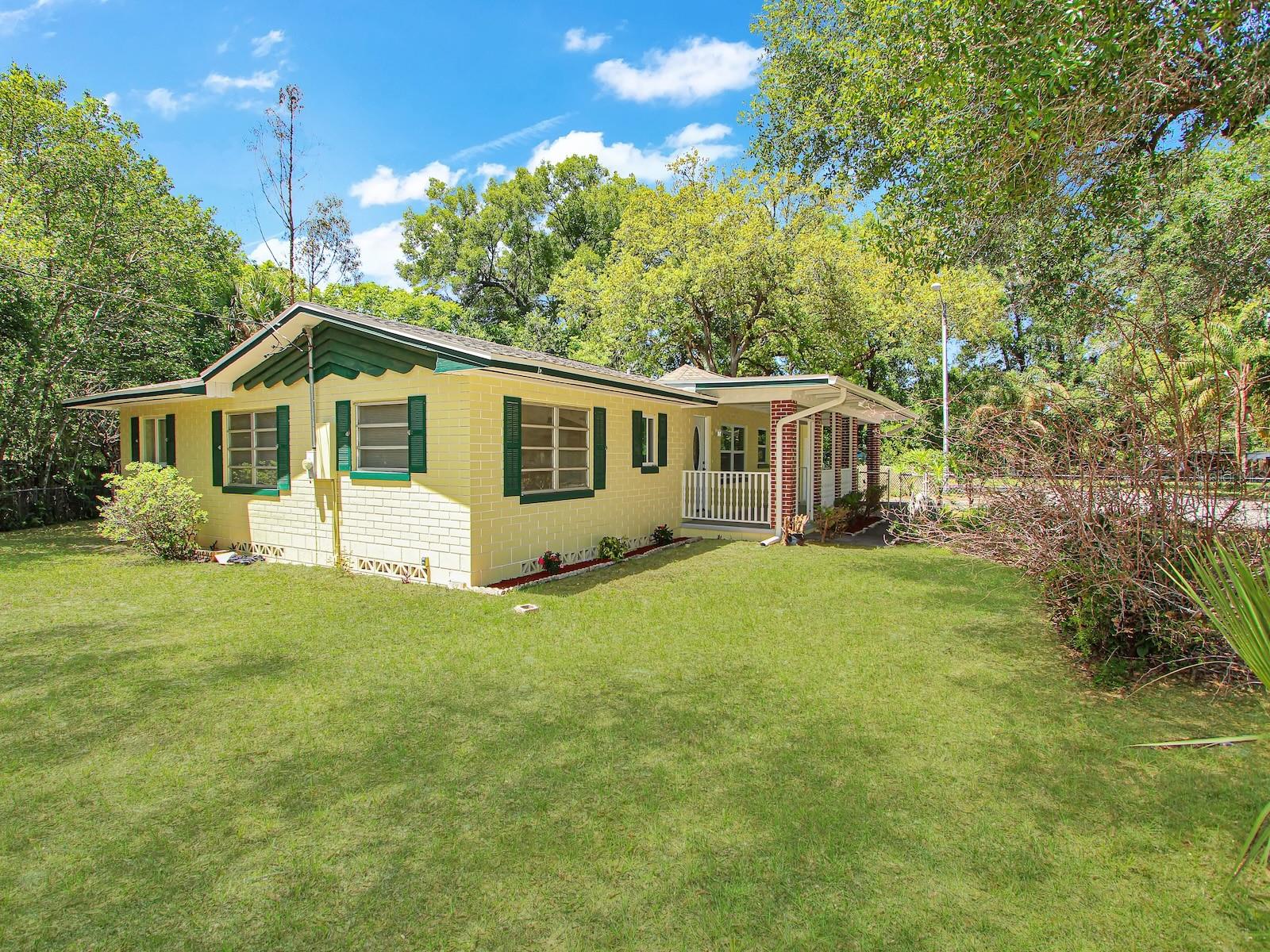 600 S MONTGOMERY AVE, DELAND, FL, 32720