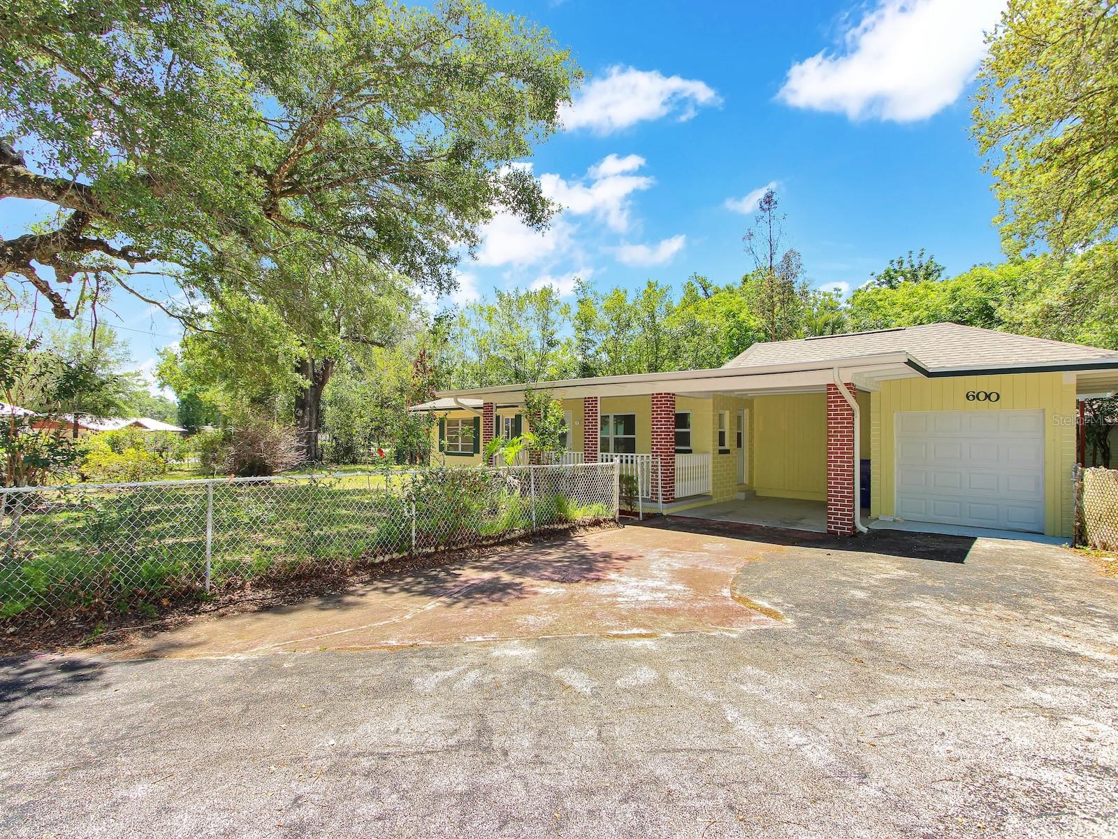 600 S MONTGOMERY AVE, DELAND, FL, 32720