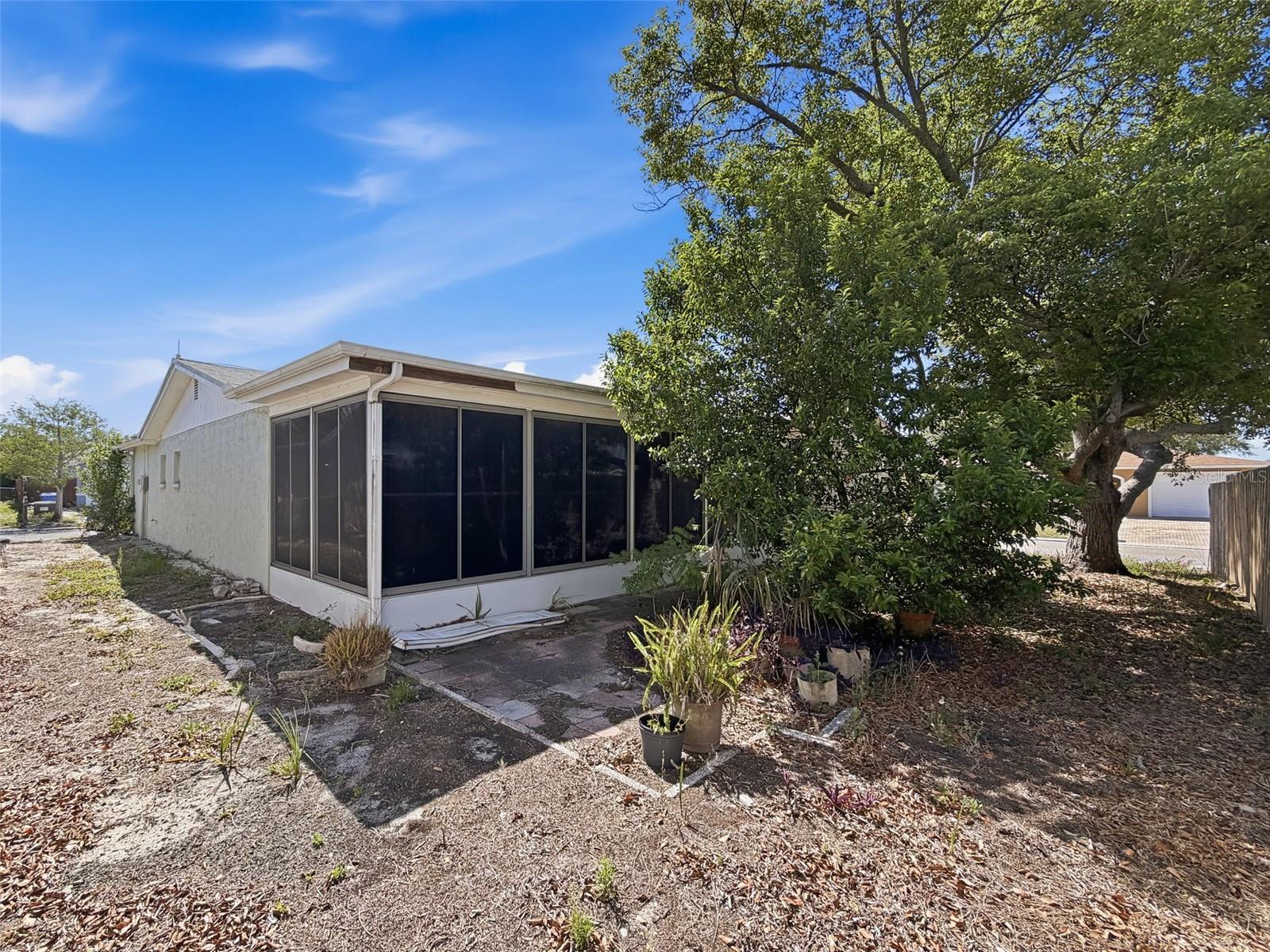 9811 WOODSTOCK LN, PORT RICHEY, FL, 34668