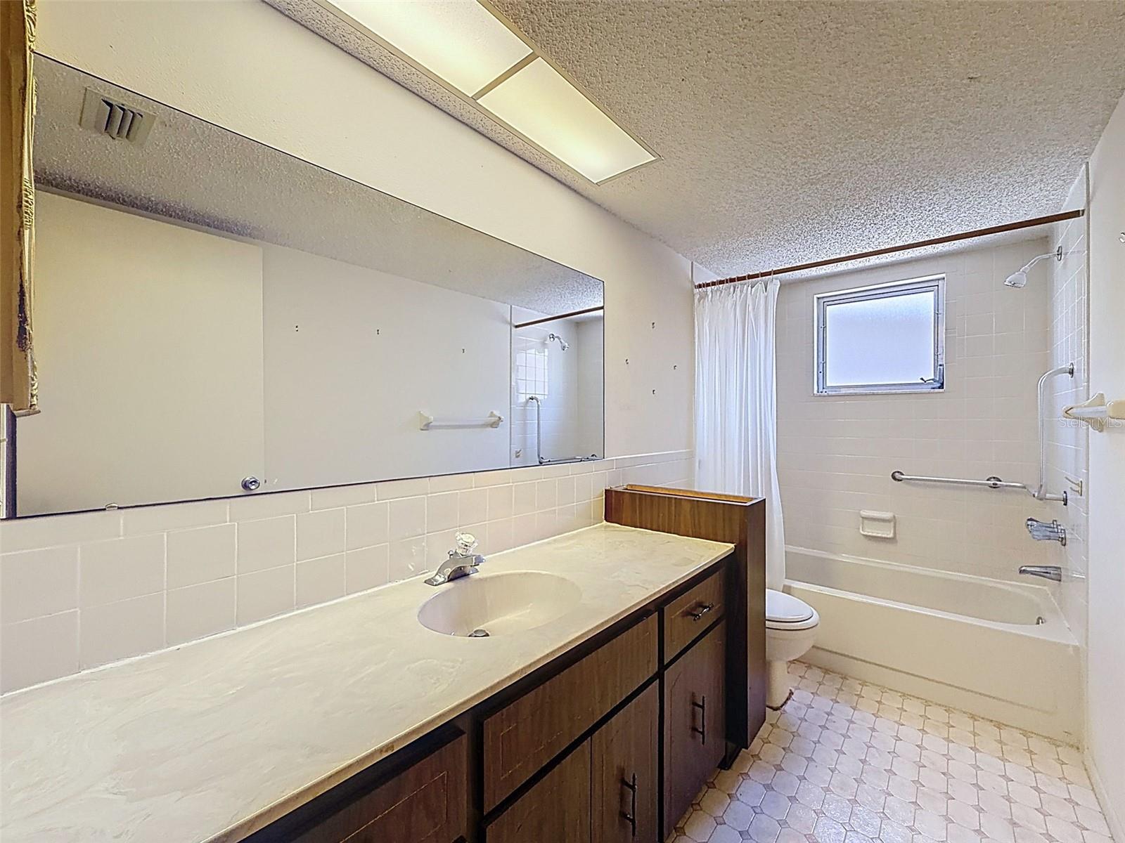 9811 WOODSTOCK LN, PORT RICHEY, FL, 34668