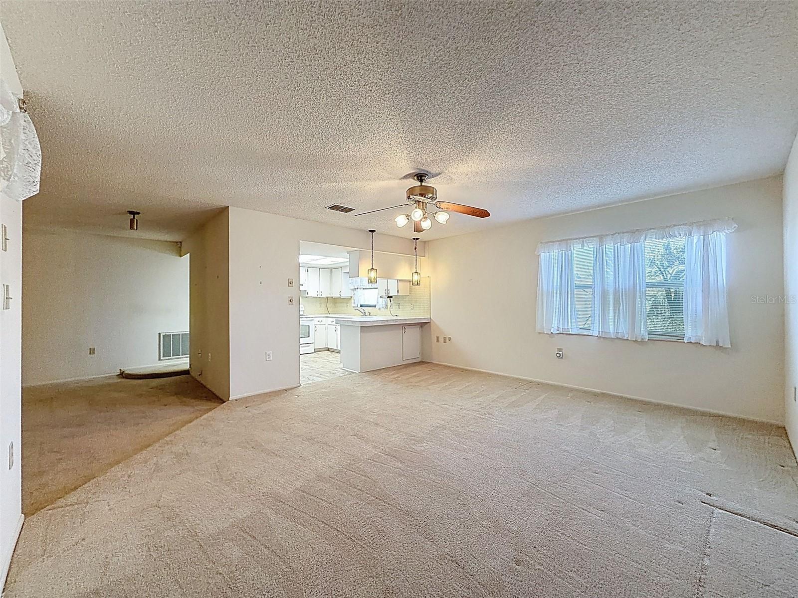 9811 WOODSTOCK LN, PORT RICHEY, FL, 34668