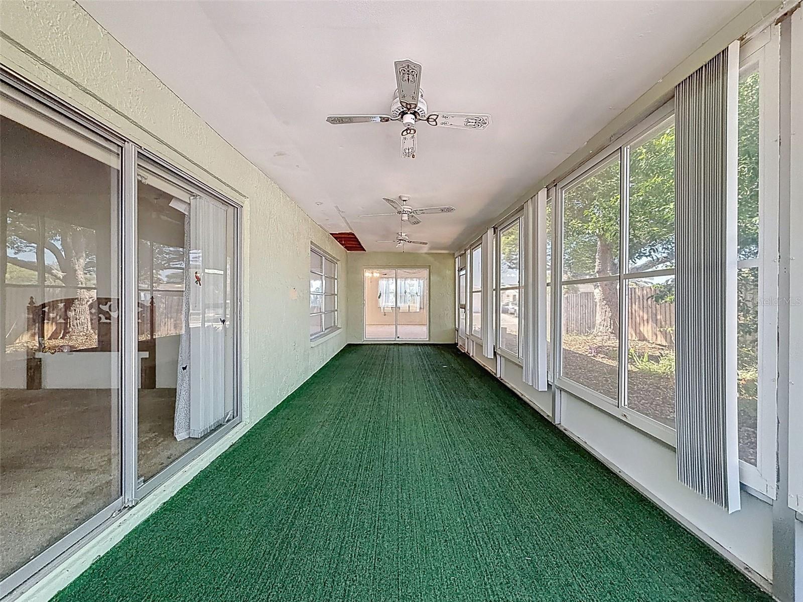 9811 WOODSTOCK LN, PORT RICHEY, FL, 34668