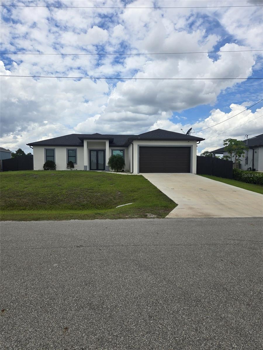 1156 HELEN AVE S, LEHIGH ACRES, FL, 33974