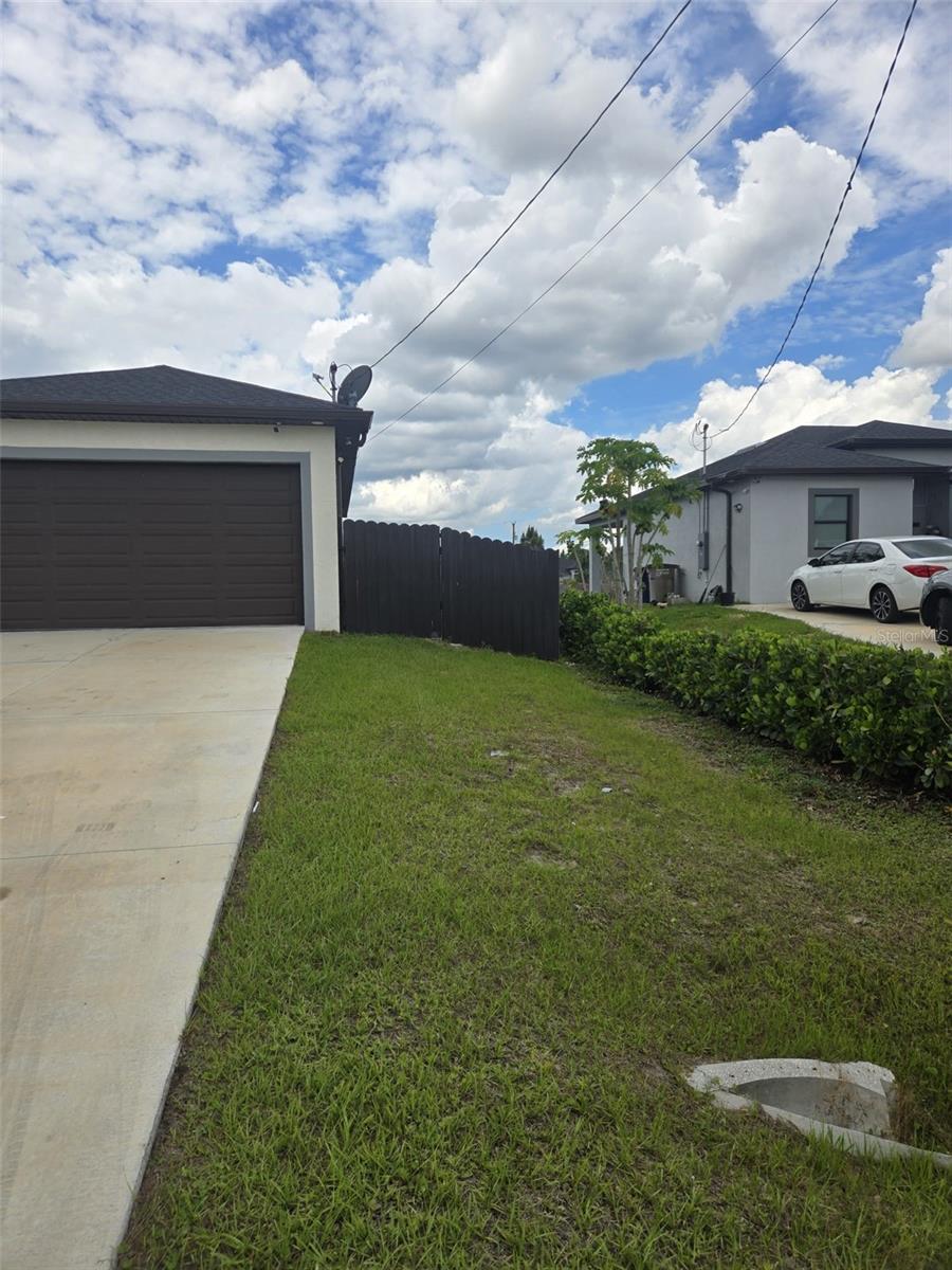 1156 HELEN AVE S, LEHIGH ACRES, FL, 33974