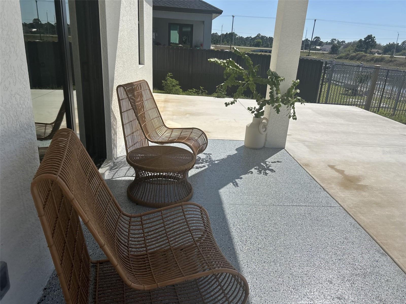 1156 HELEN AVE S, LEHIGH ACRES, FL, 33974