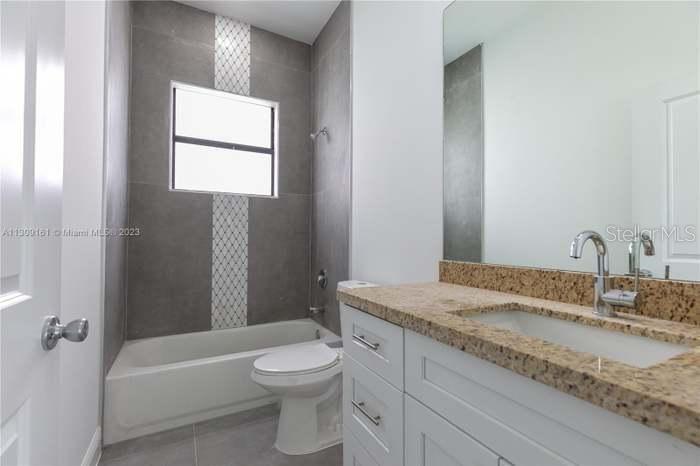 1156 HELEN AVE S, LEHIGH ACRES, FL, 33974