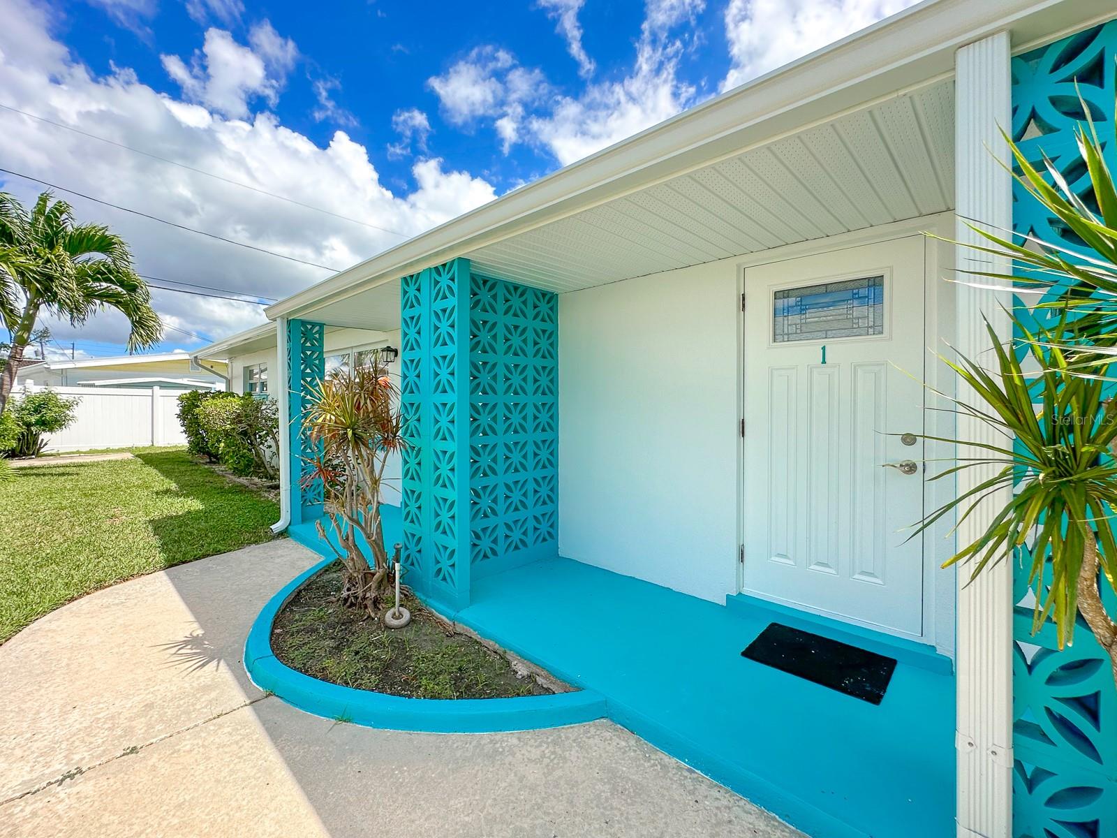 11295 1ST ST E, TREASURE ISLAND, FL, 33706