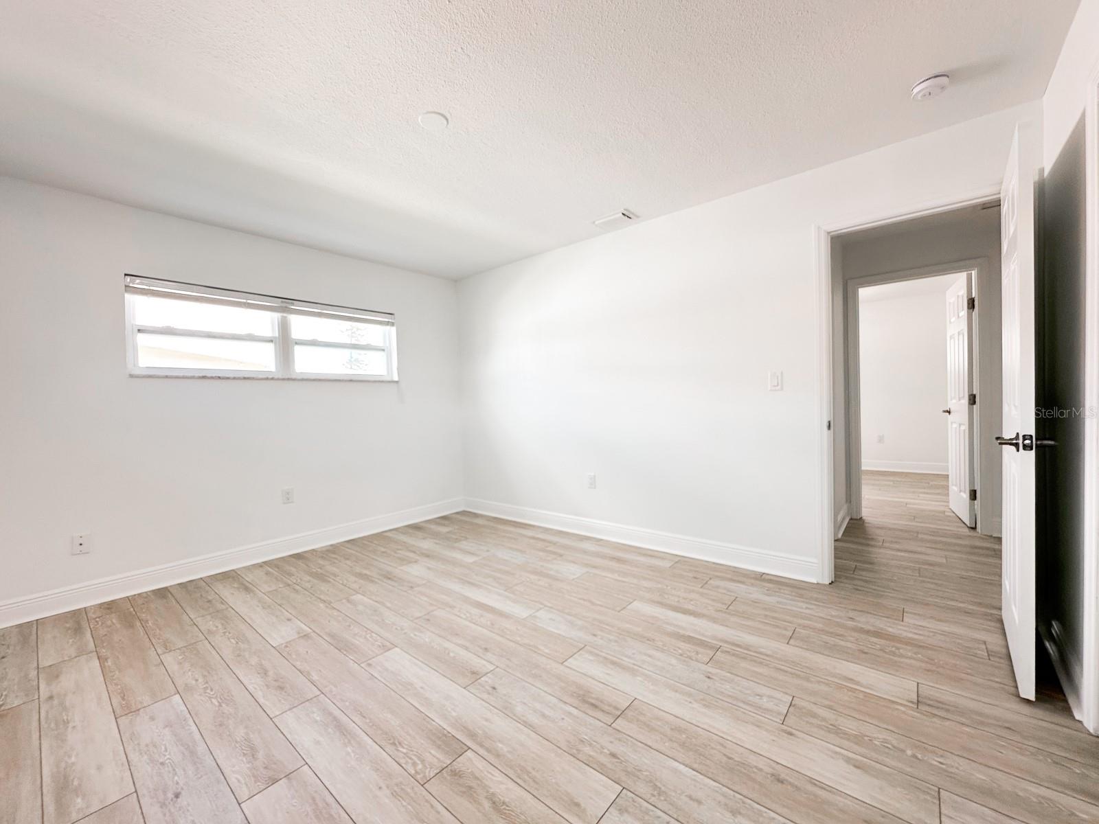 11295 1ST ST E, TREASURE ISLAND, FL, 33706