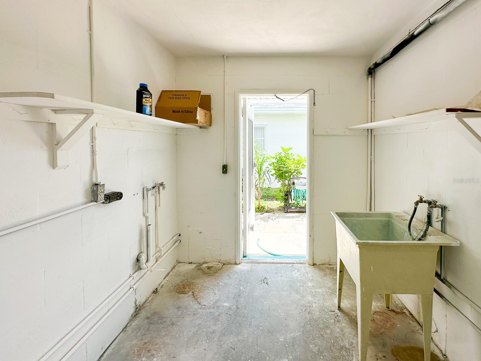 11295 1ST ST E, TREASURE ISLAND, FL, 33706