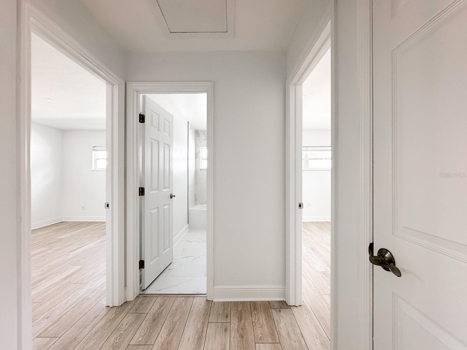 11295 1ST ST E, TREASURE ISLAND, FL, 33706