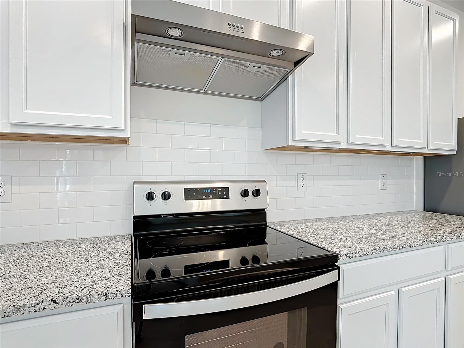 795 OVERPOOL AVE, DAVENPORT, FL, 33896