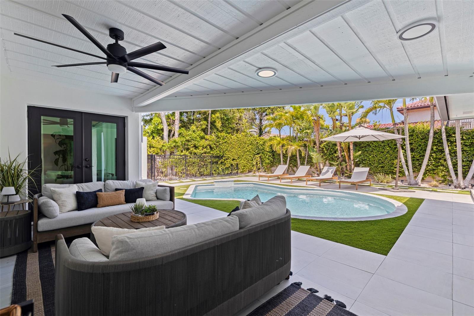 7108 PELICAN ISLAND DR, TAMPA, FL, 33634