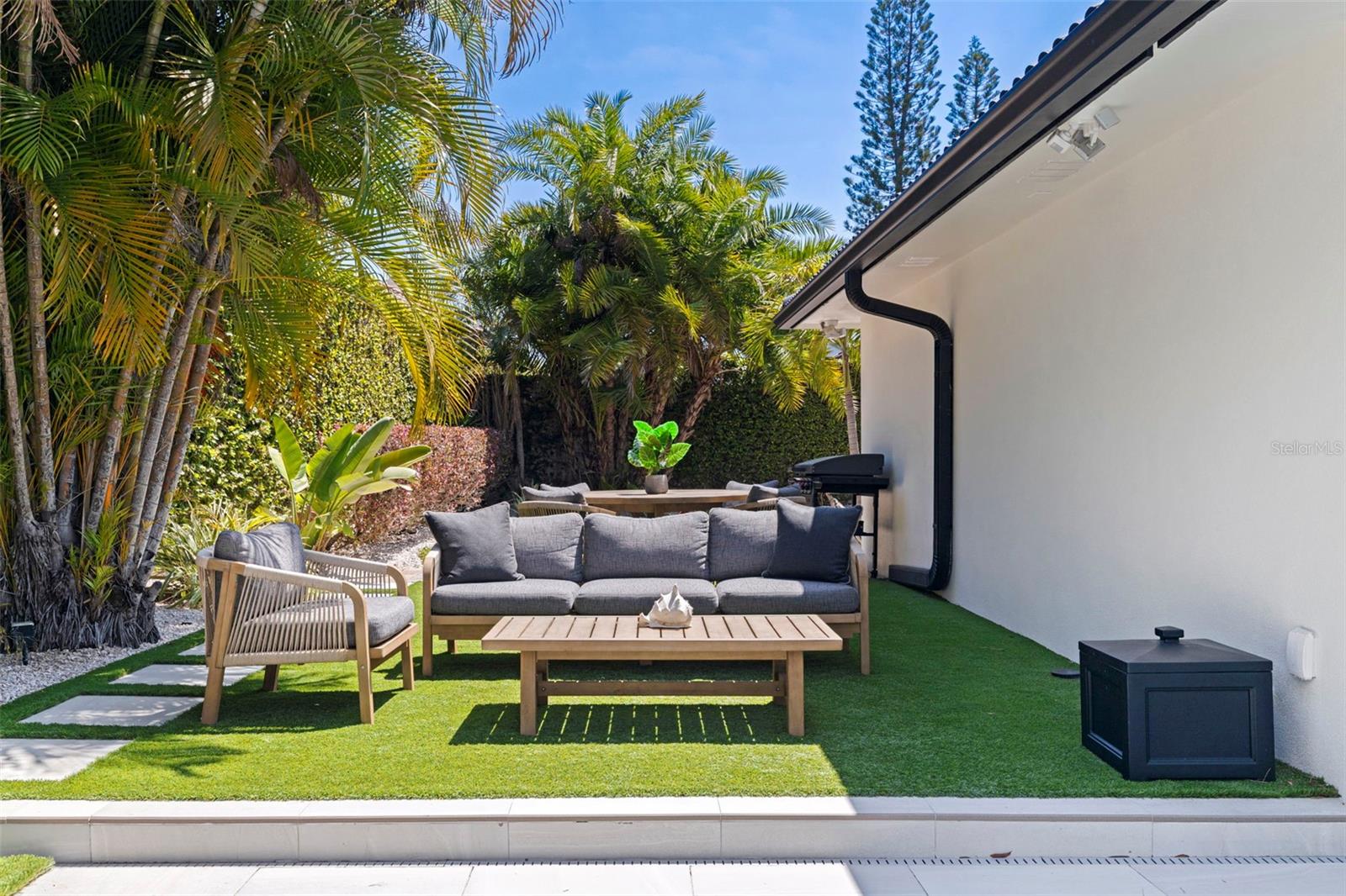 7108 PELICAN ISLAND DR, TAMPA, FL, 33634