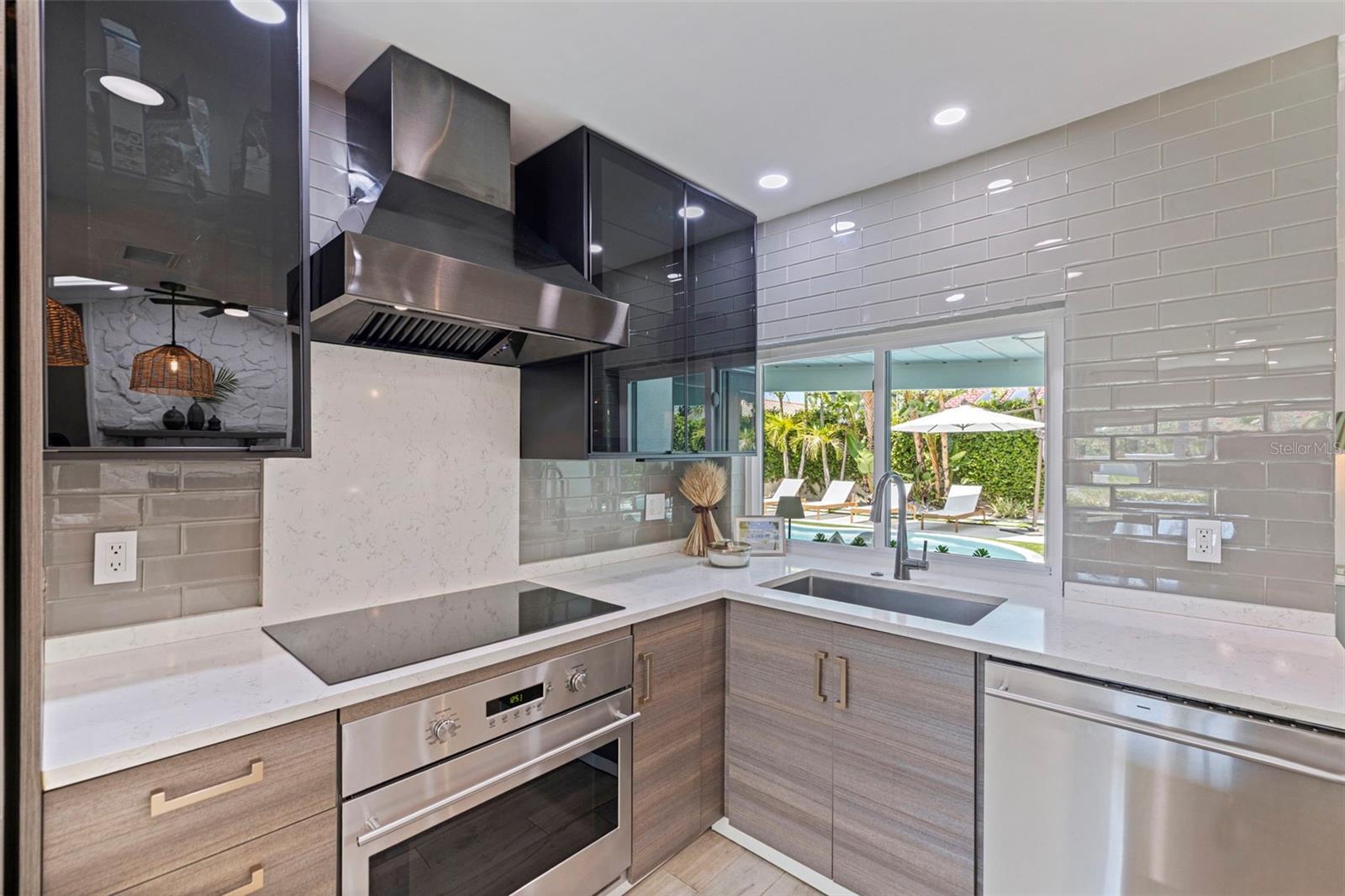 7108 PELICAN ISLAND DR, TAMPA, FL, 33634