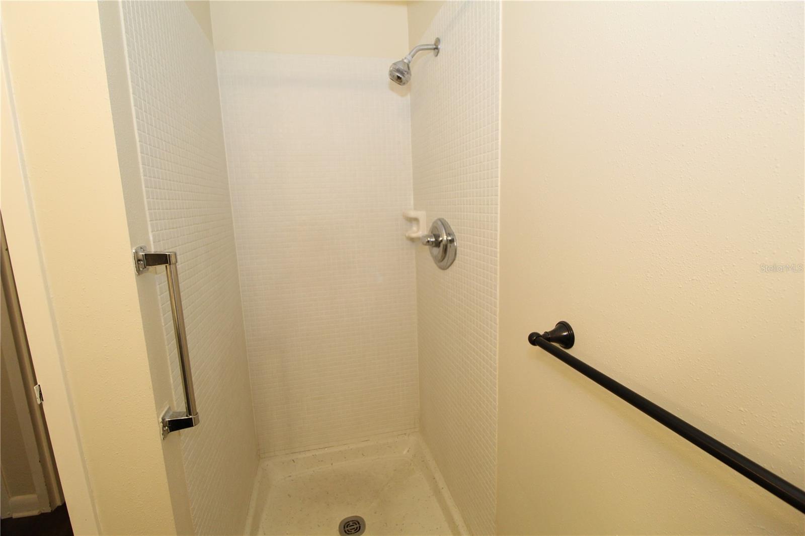 2202 CLUBHOUSE DR #185, SUN CITY CENTER, FL, 33573