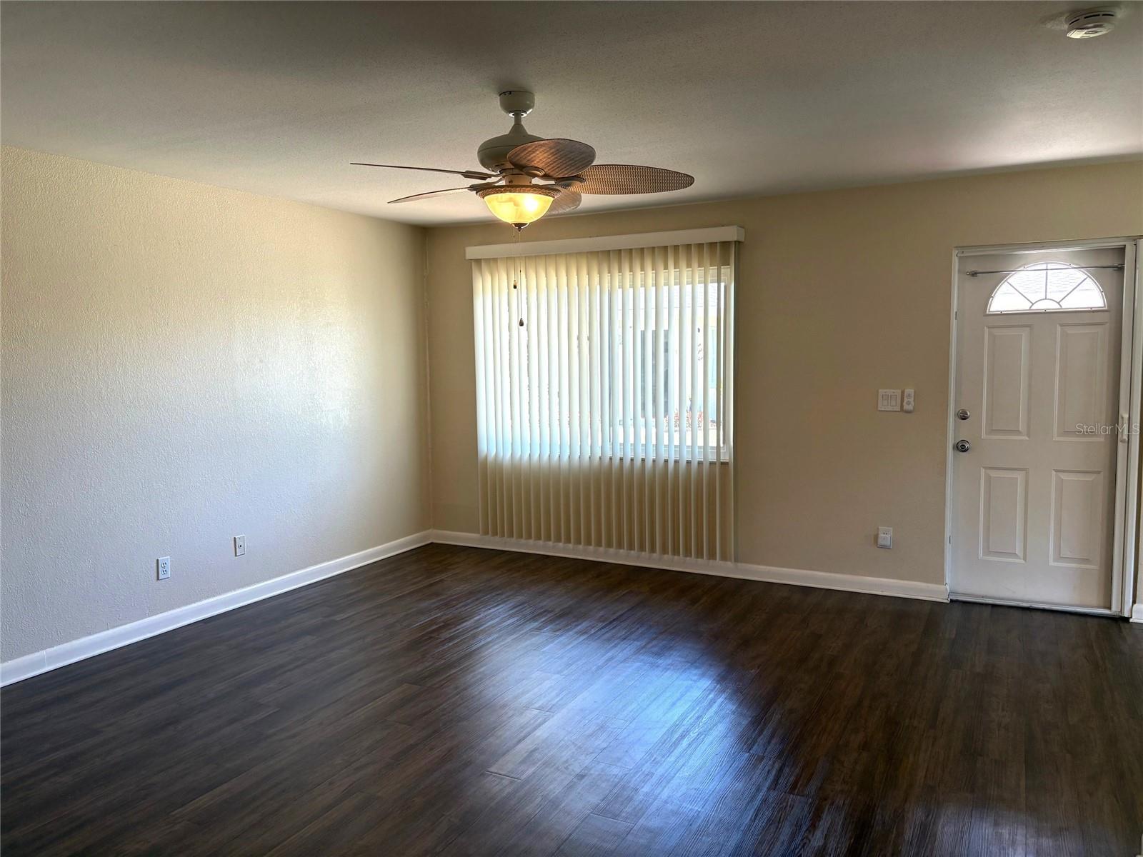 2202 CLUBHOUSE DR #185, SUN CITY CENTER, FL, 33573