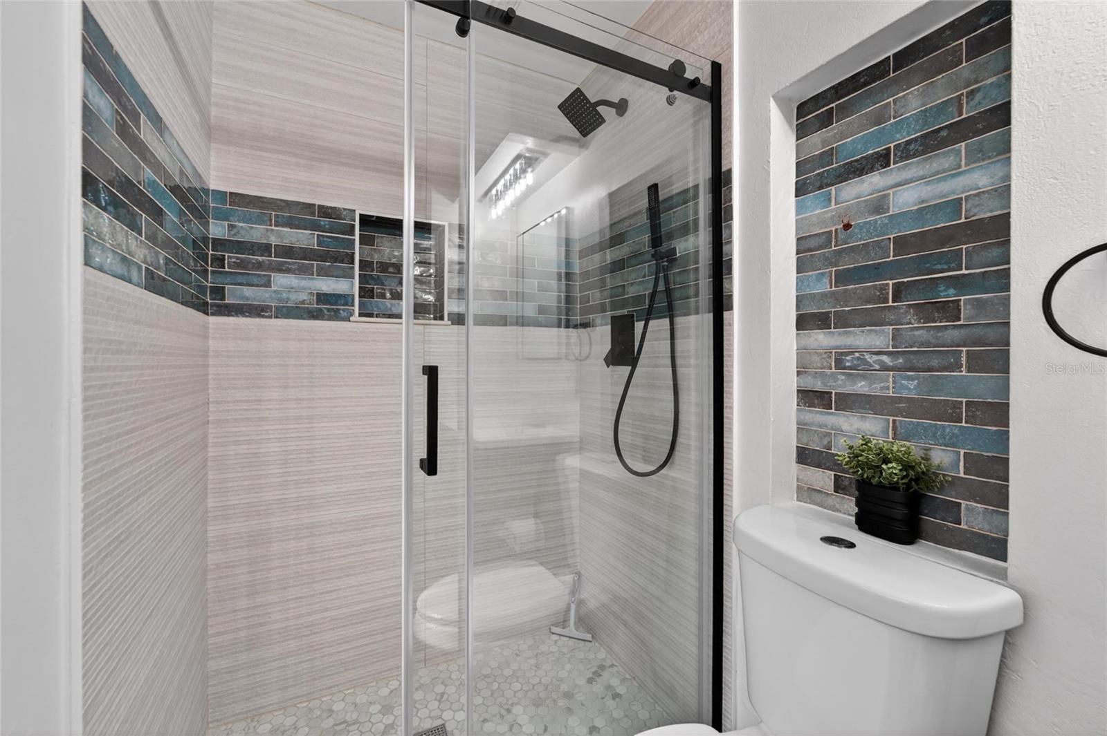 2842 61ST LN N, ST PETERSBURG, FL, 33710