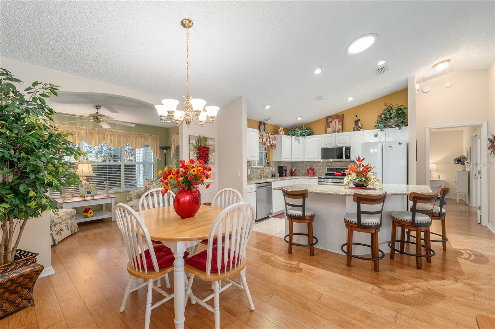 9430 SE 177TH SIMONS LN, THE VILLAGES, FL, 32162